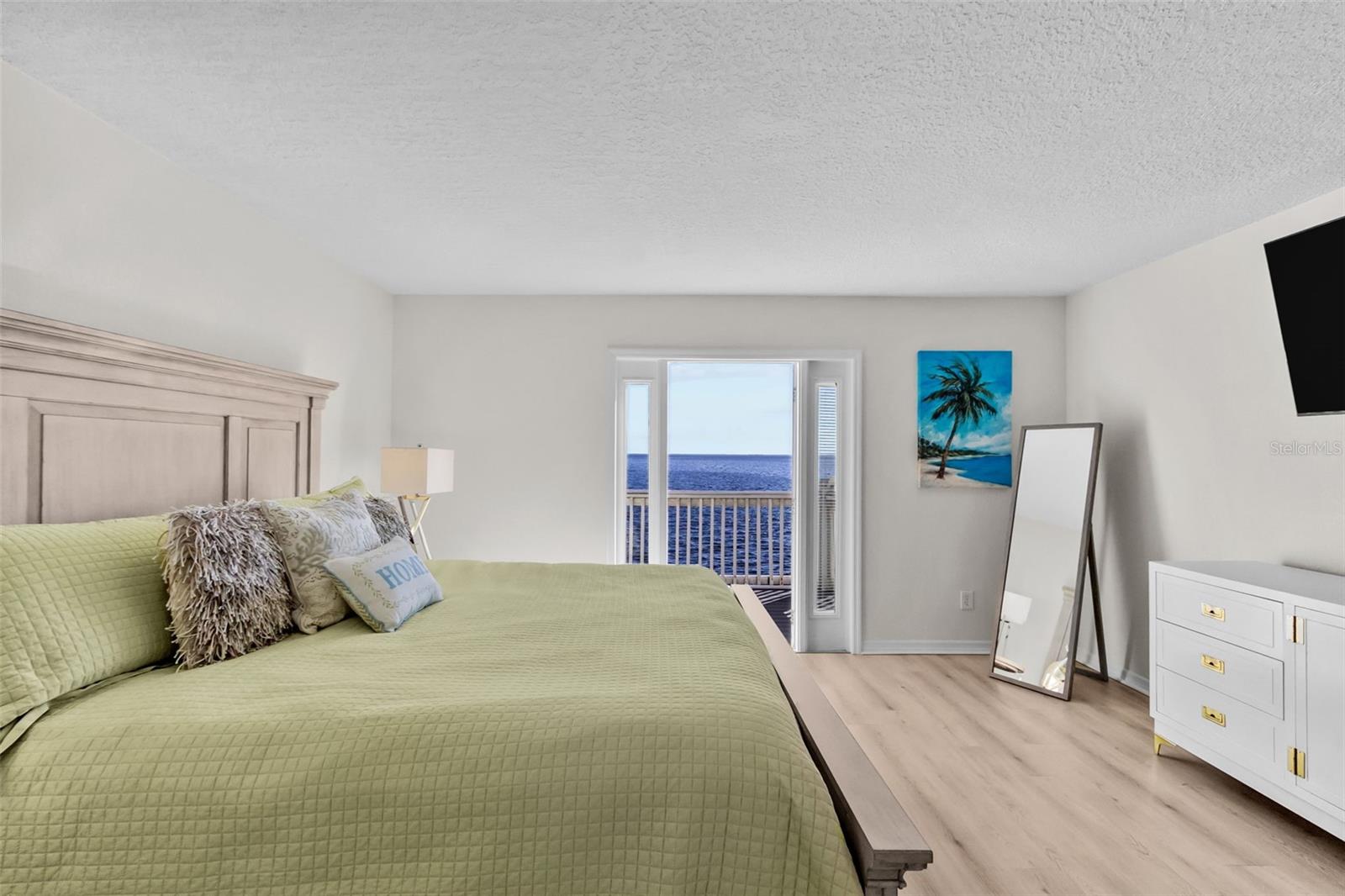 5026 COQUINA KEY DR SE #5026, ST PETERSBURG, FL, 33705