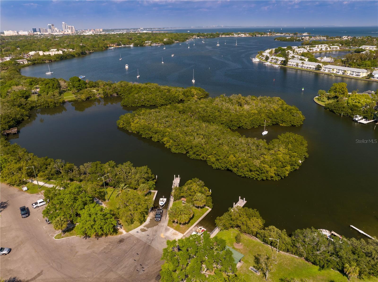 5026 COQUINA KEY DR SE #5026, ST PETERSBURG, FL, 33705