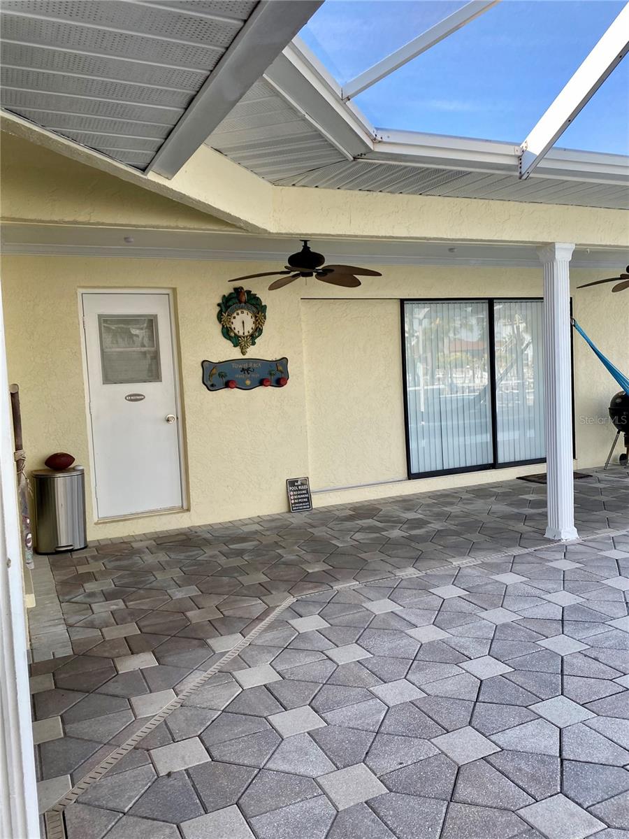 6310 COCOA LN, APOLLO BEACH, FL, 33572