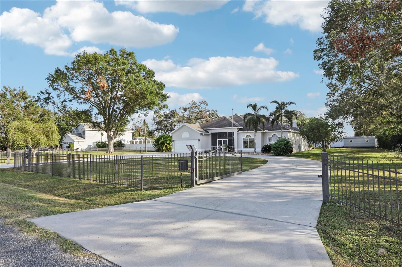 6411 BARTON RD, PLANT CITY, FL, 33565