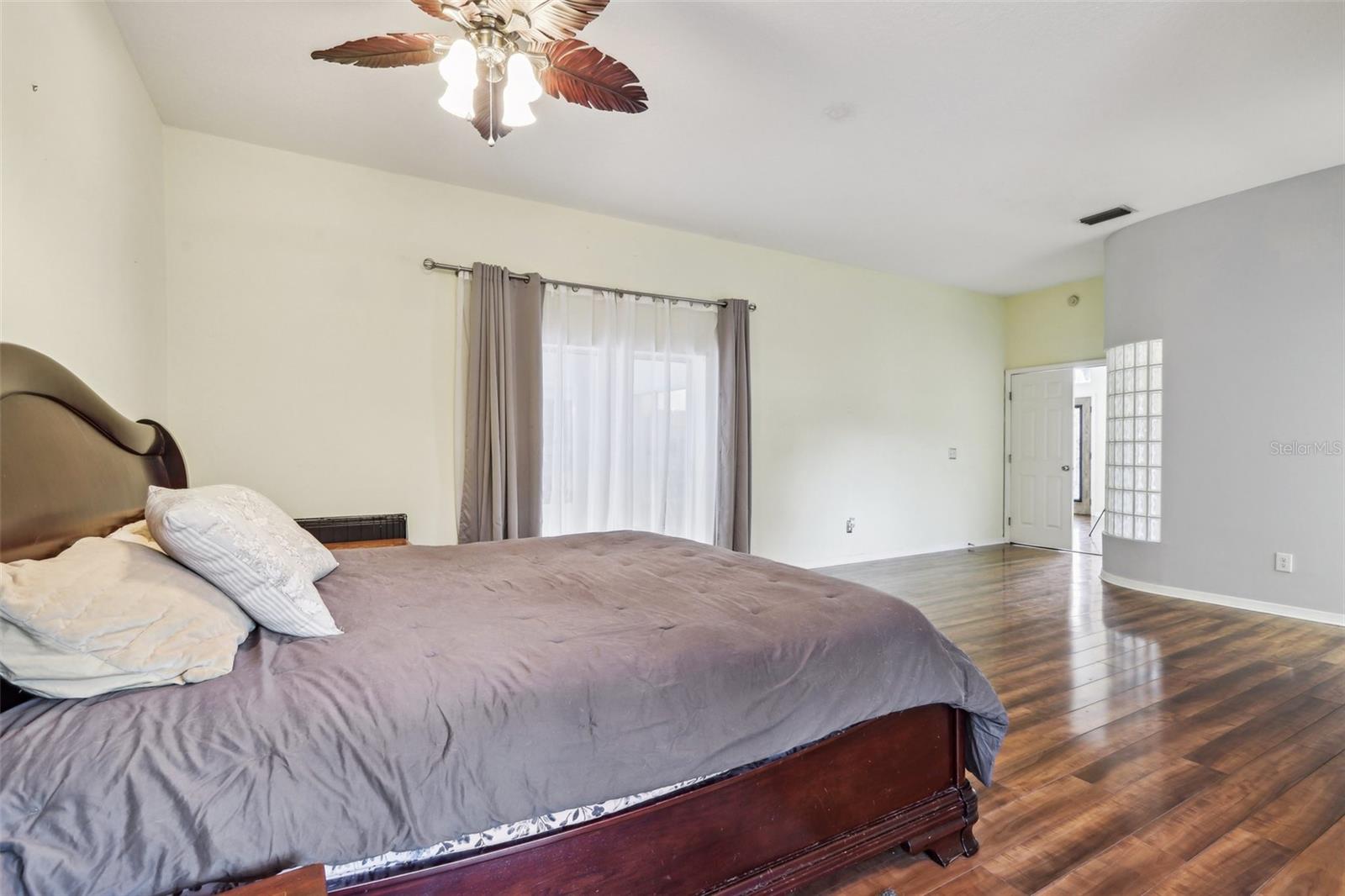 6411 BARTON RD, PLANT CITY, FL, 33565