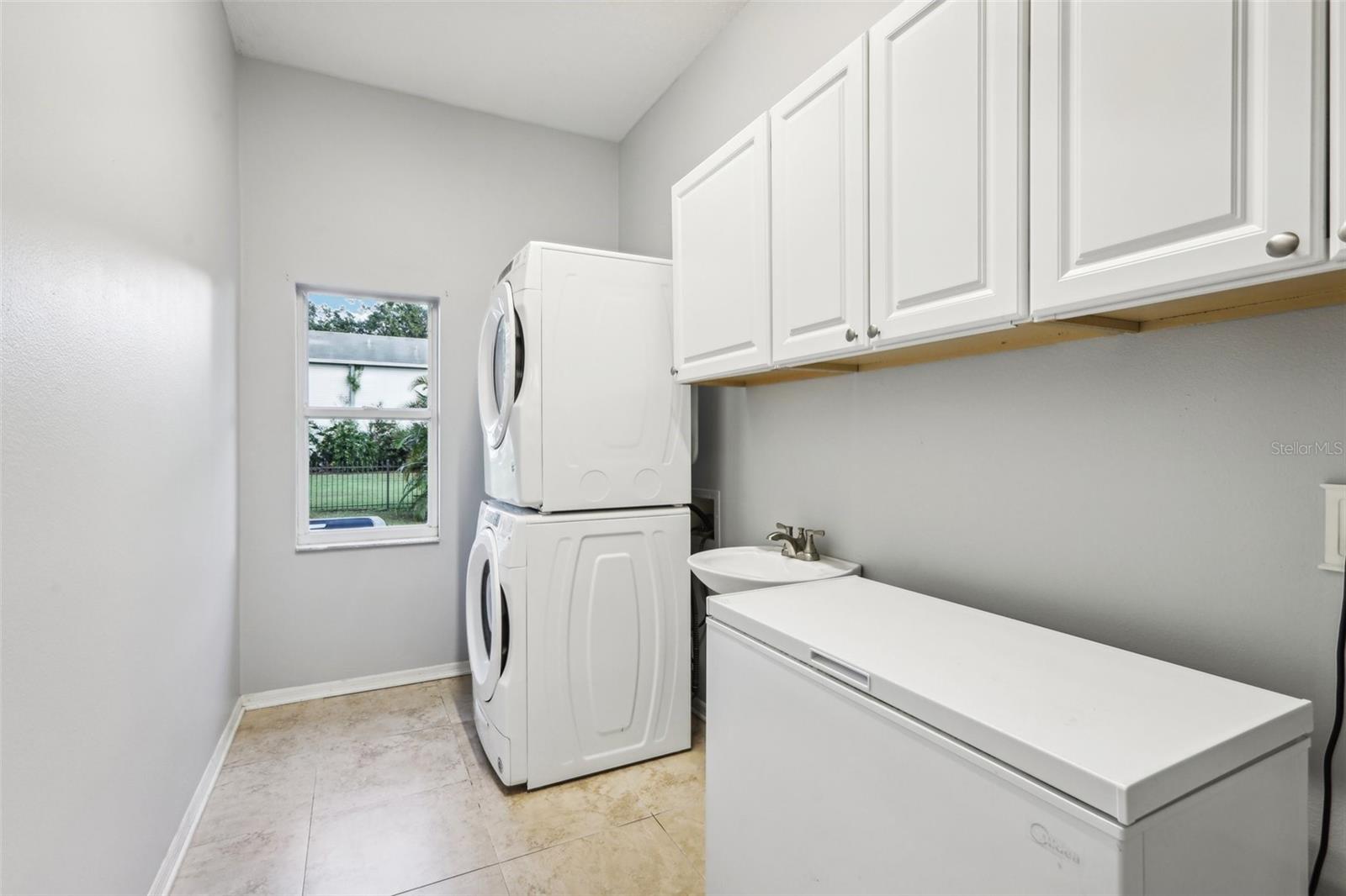 6411 BARTON RD, PLANT CITY, FL, 33565