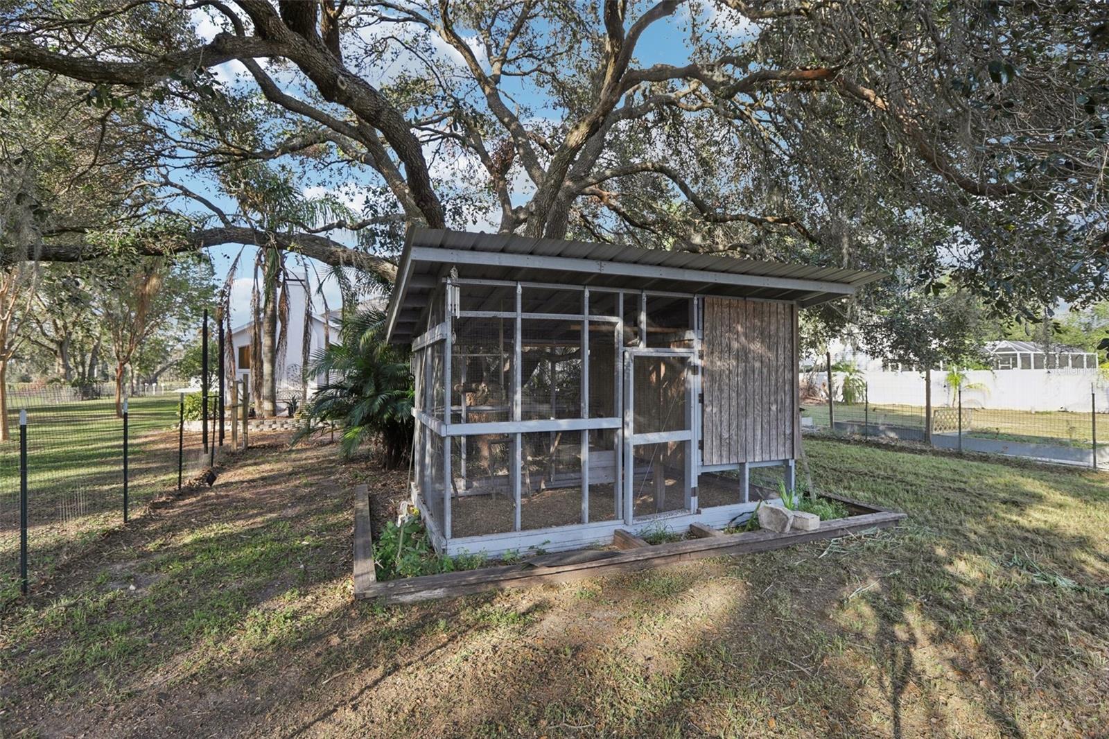 6411 BARTON RD, PLANT CITY, FL, 33565