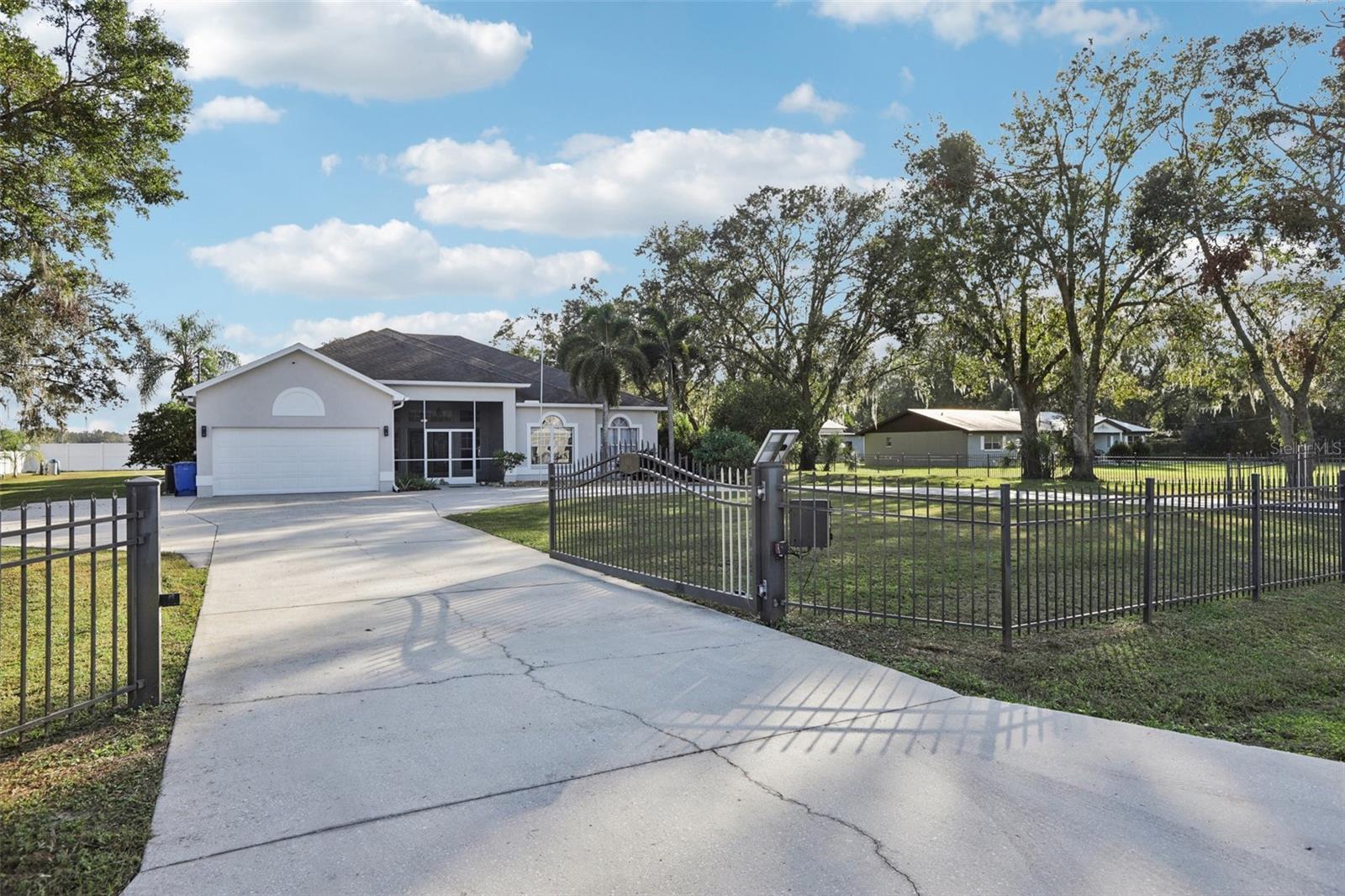 6411 BARTON RD, PLANT CITY, FL, 33565