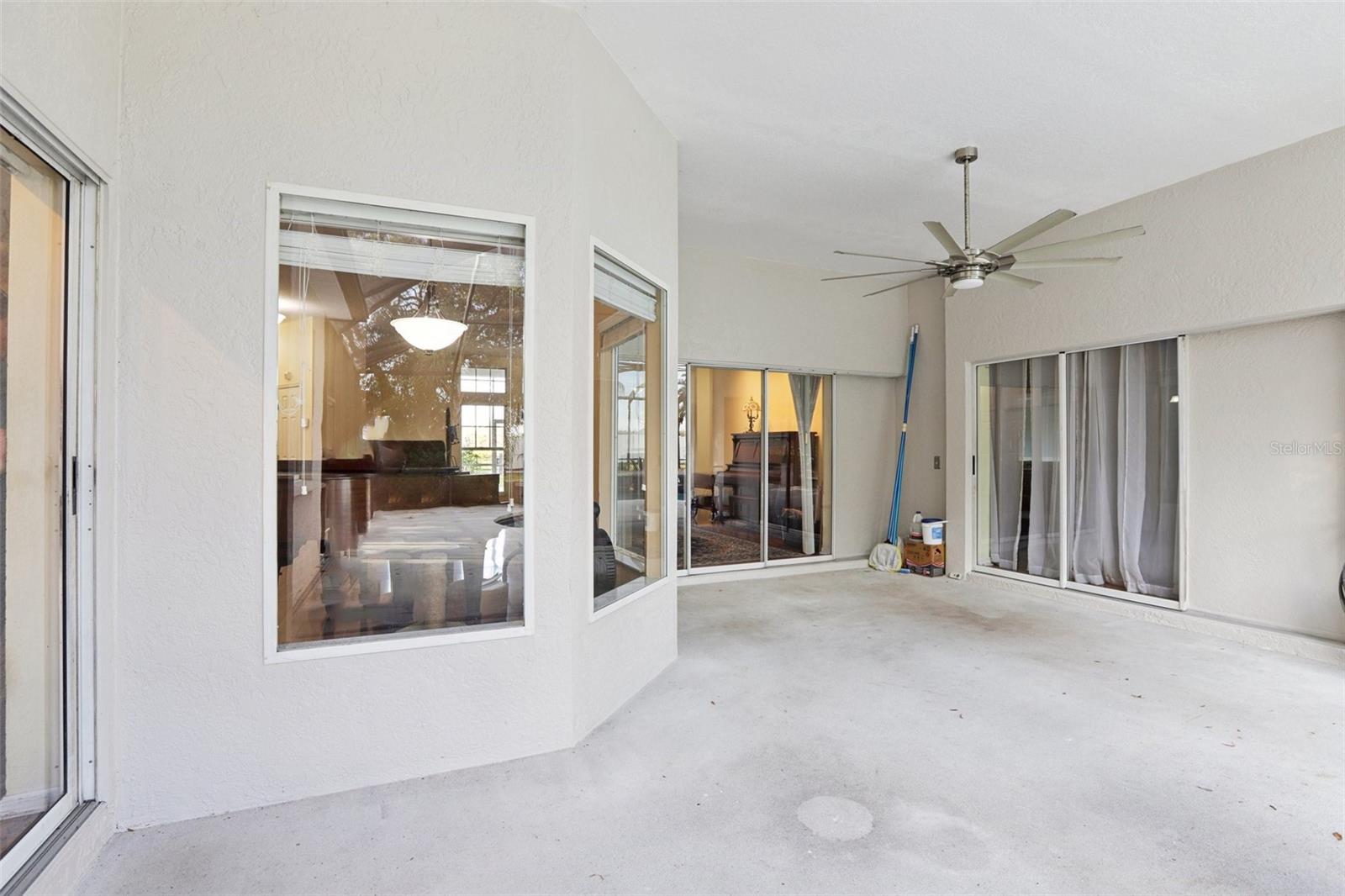6411 BARTON RD, PLANT CITY, FL, 33565