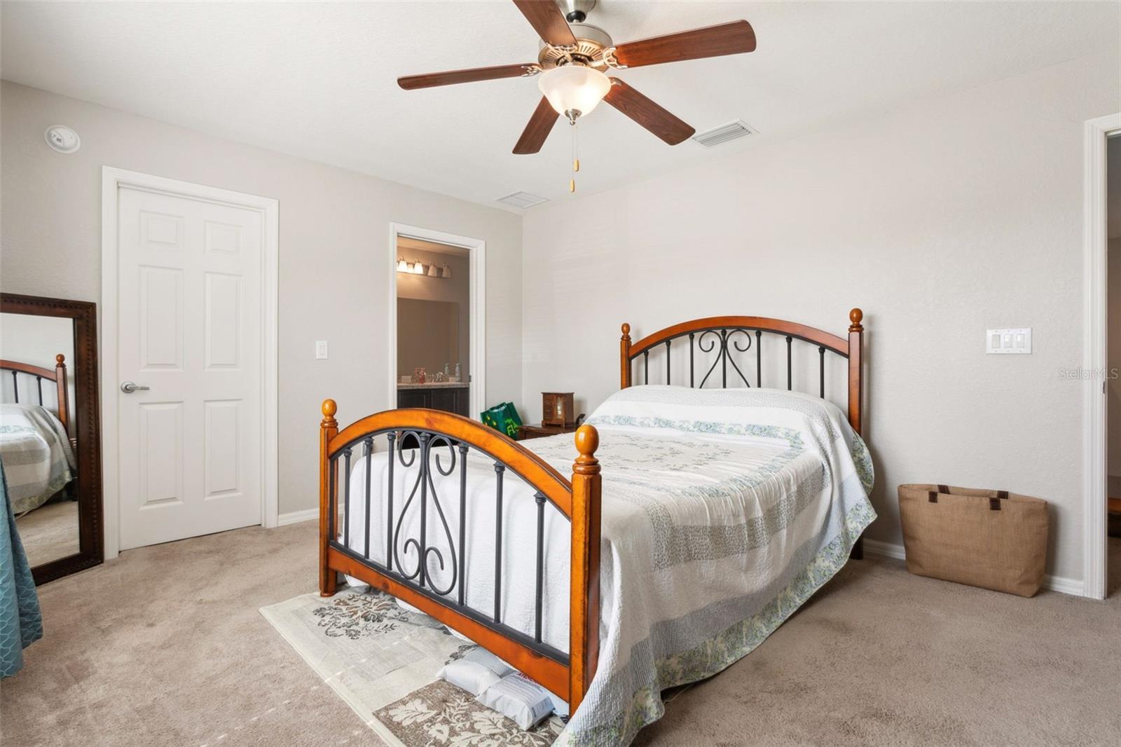 27536 DESERT WILLOW WAY, WESLEY CHAPEL, FL, 33544