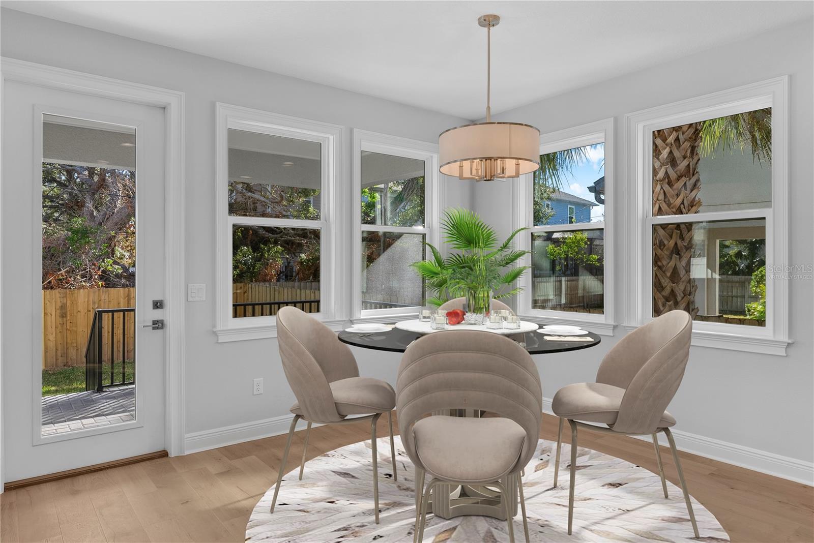 3612 W RENELLIE CIR, TAMPA, FL, 33629