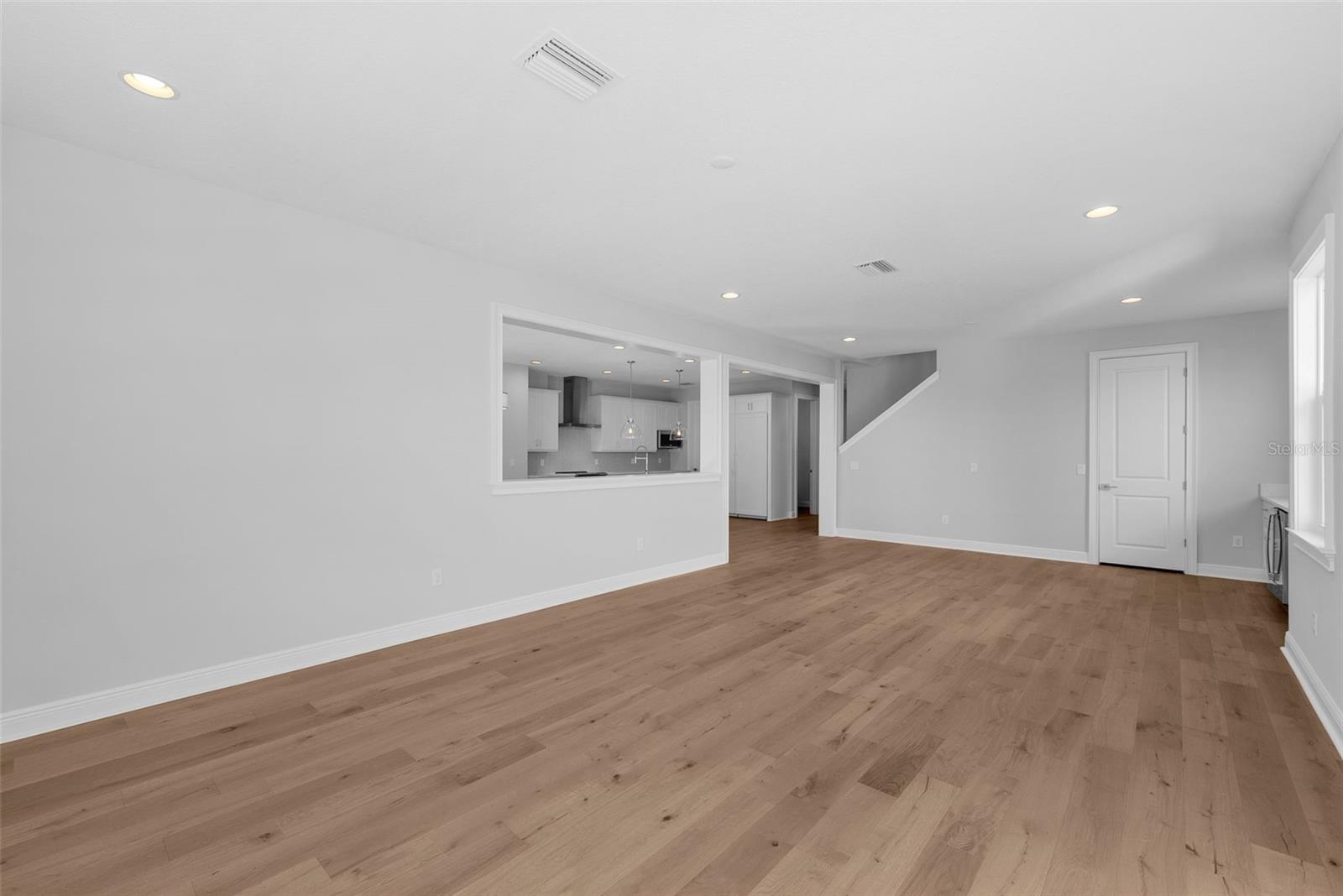 3612 W RENELLIE CIR, TAMPA, FL, 33629