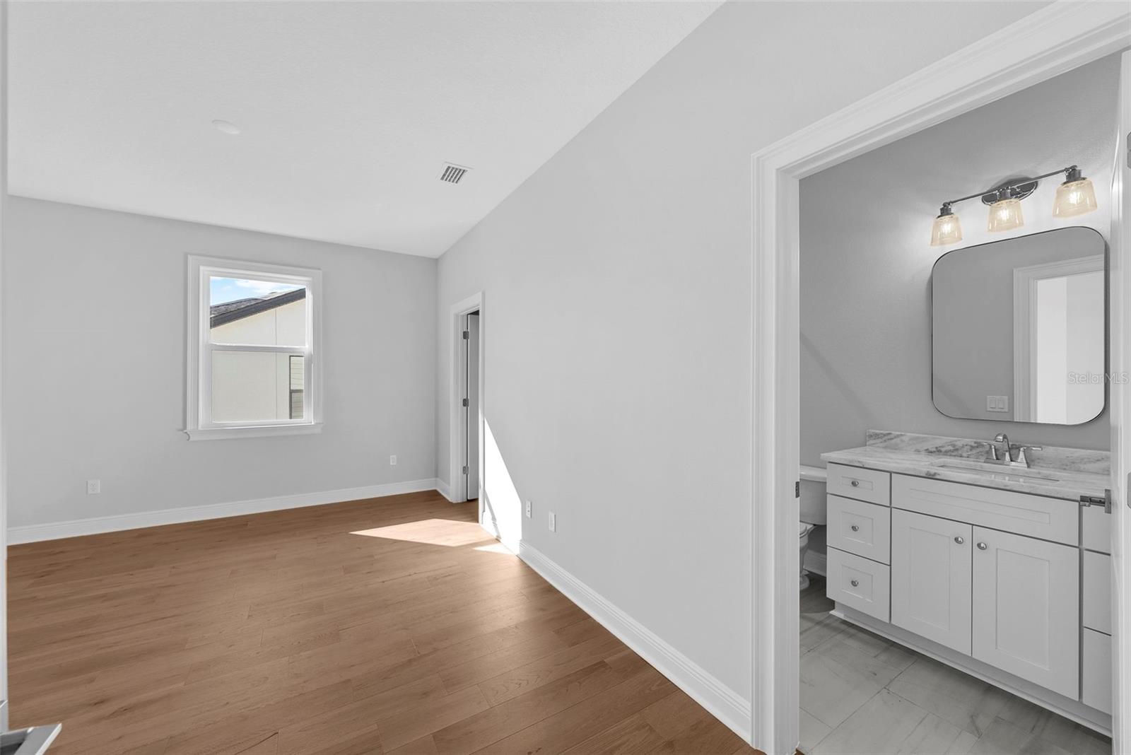 3612 W RENELLIE CIR, TAMPA, FL, 33629