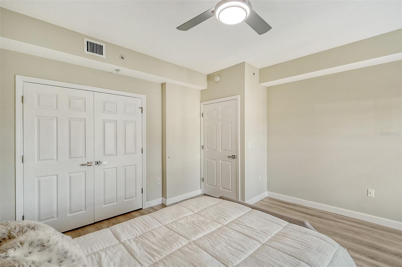 750 N TAMIAMI TRL #302, SARASOTA, FL, 34236