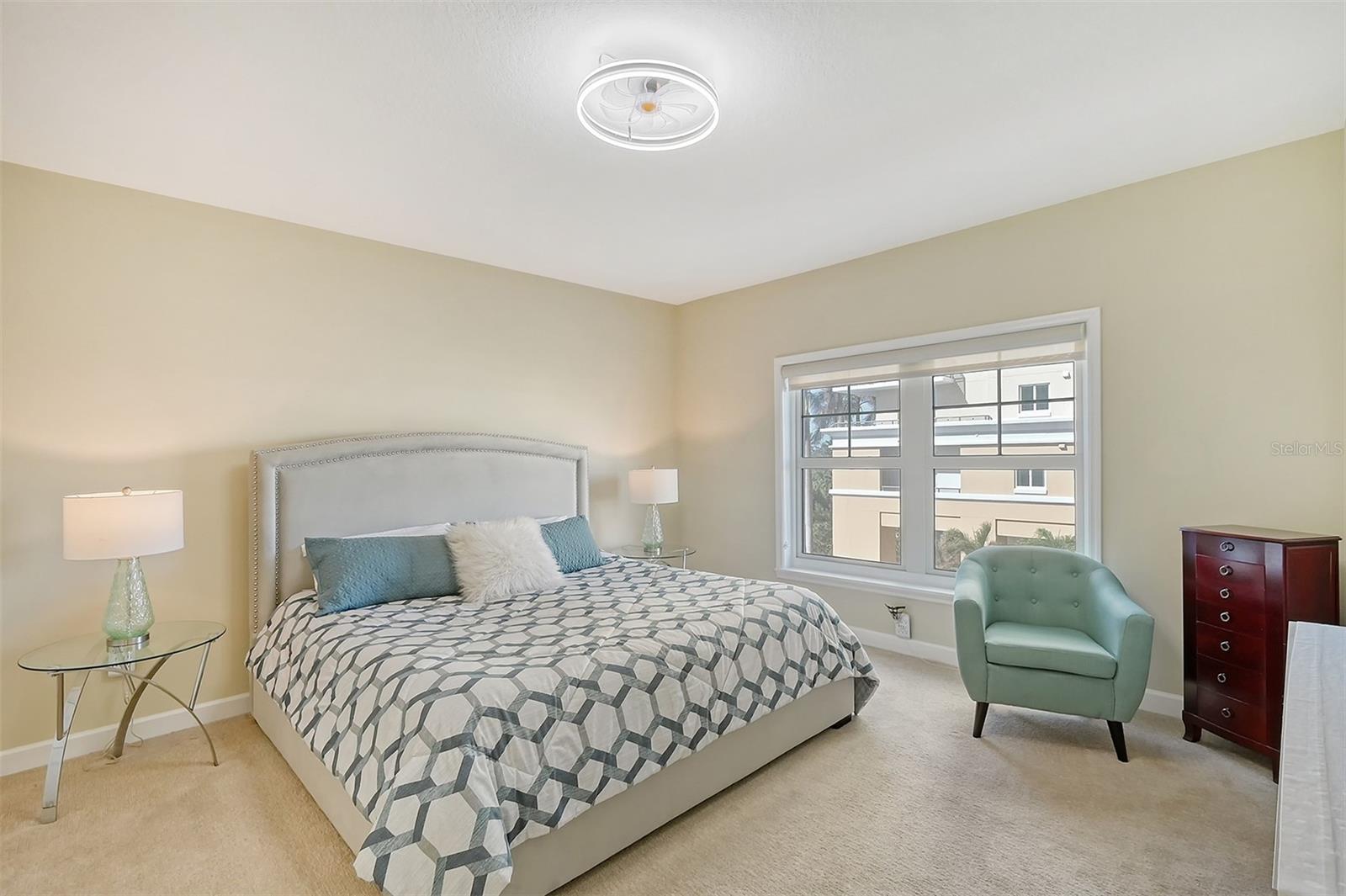 750 N TAMIAMI TRL #302, SARASOTA, FL, 34236