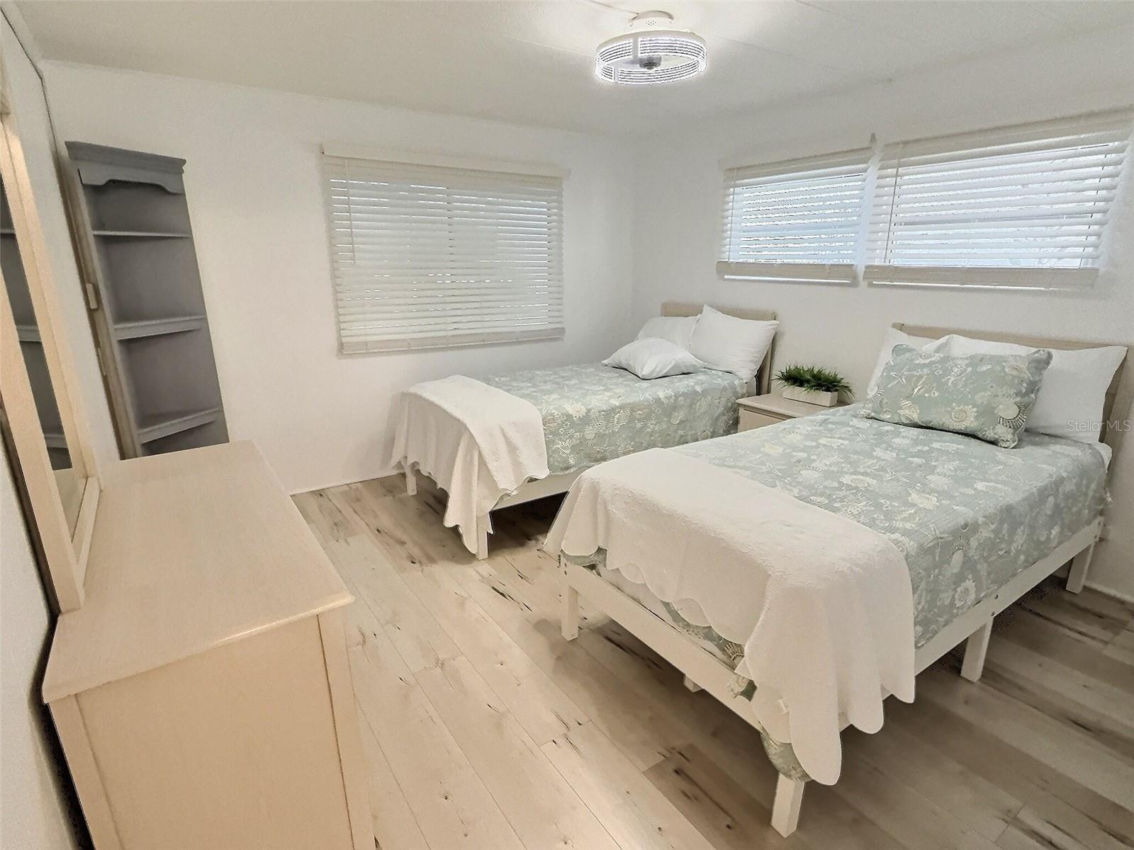 667 SUGAR PALM ST, LARGO, FL, 33778