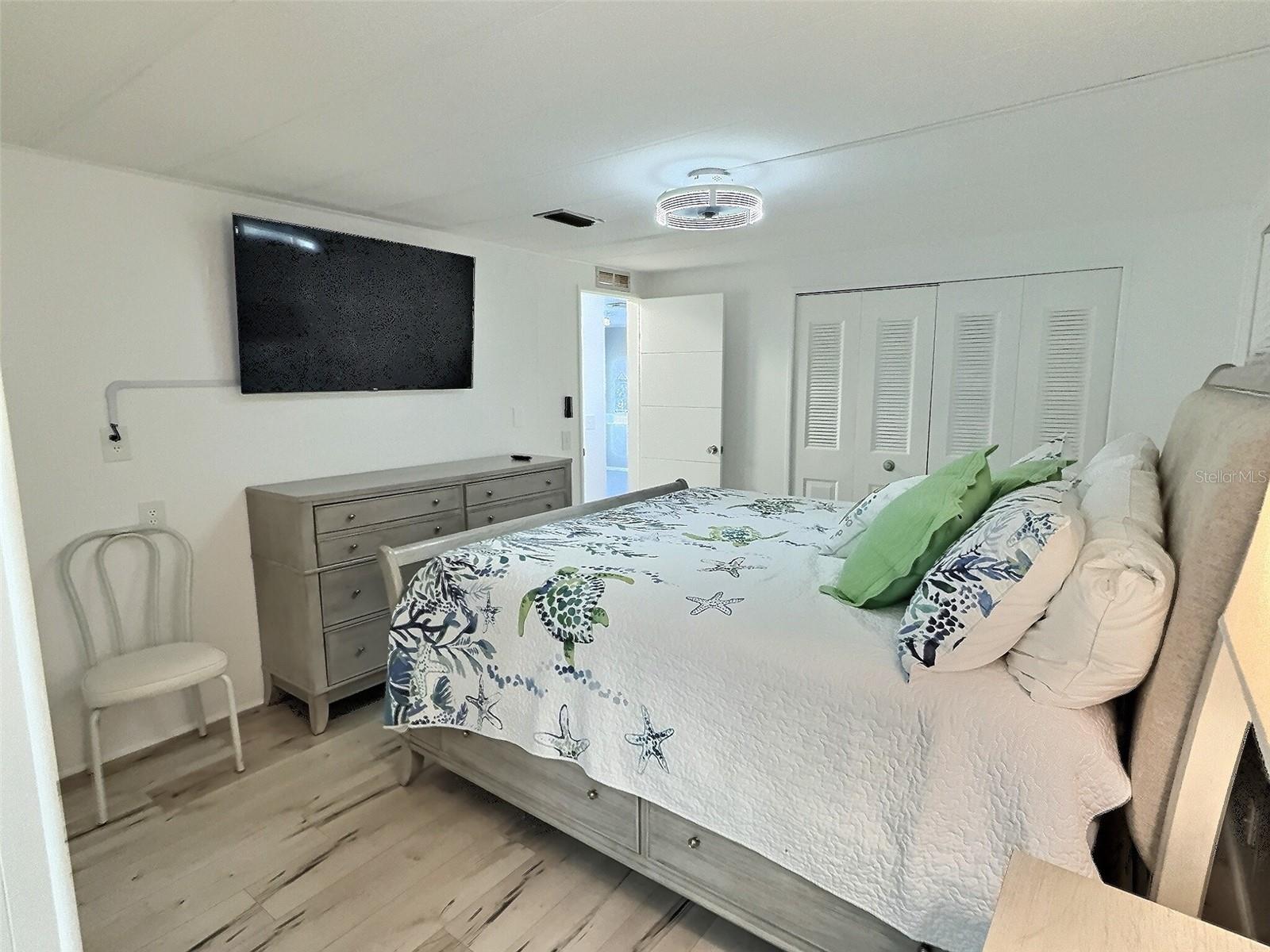 667 SUGAR PALM ST, LARGO, FL, 33778