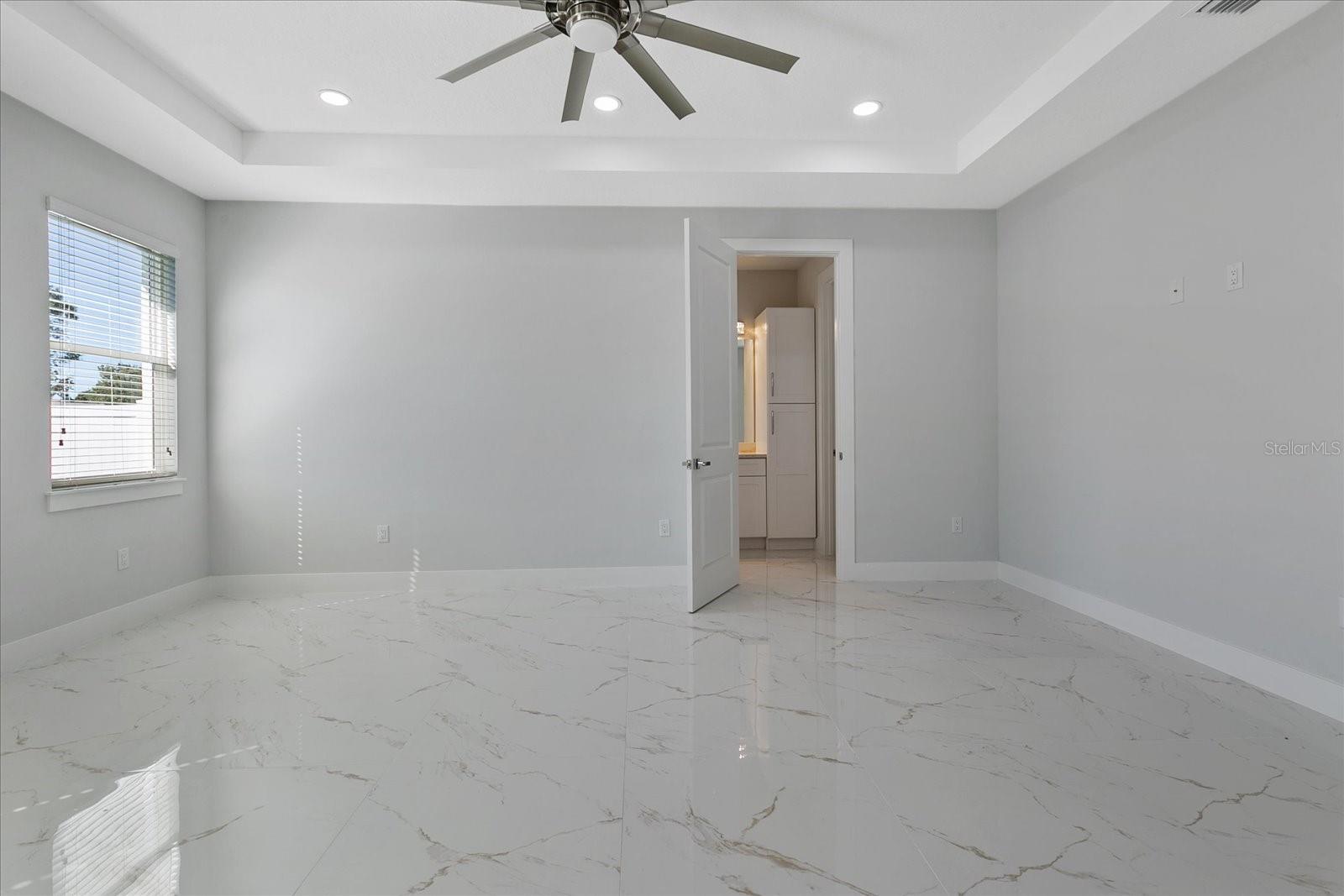 7214 BLOSSOM AVE, TAMPA, FL, 33614