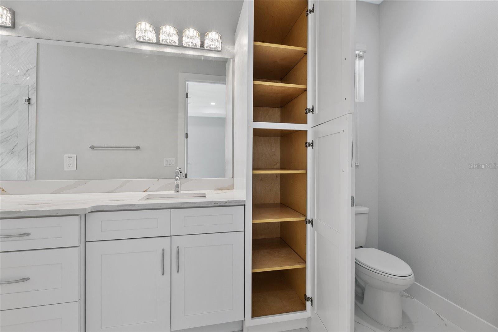 7214 BLOSSOM AVE, TAMPA, FL, 33614