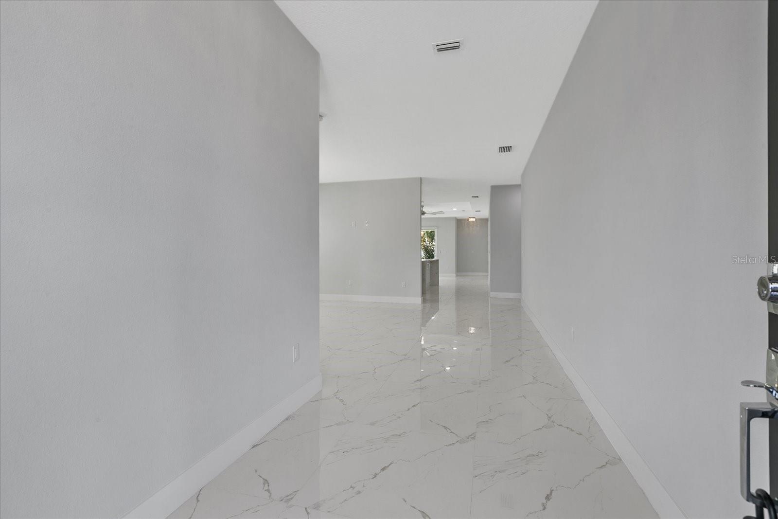 7214 BLOSSOM AVE, TAMPA, FL, 33614