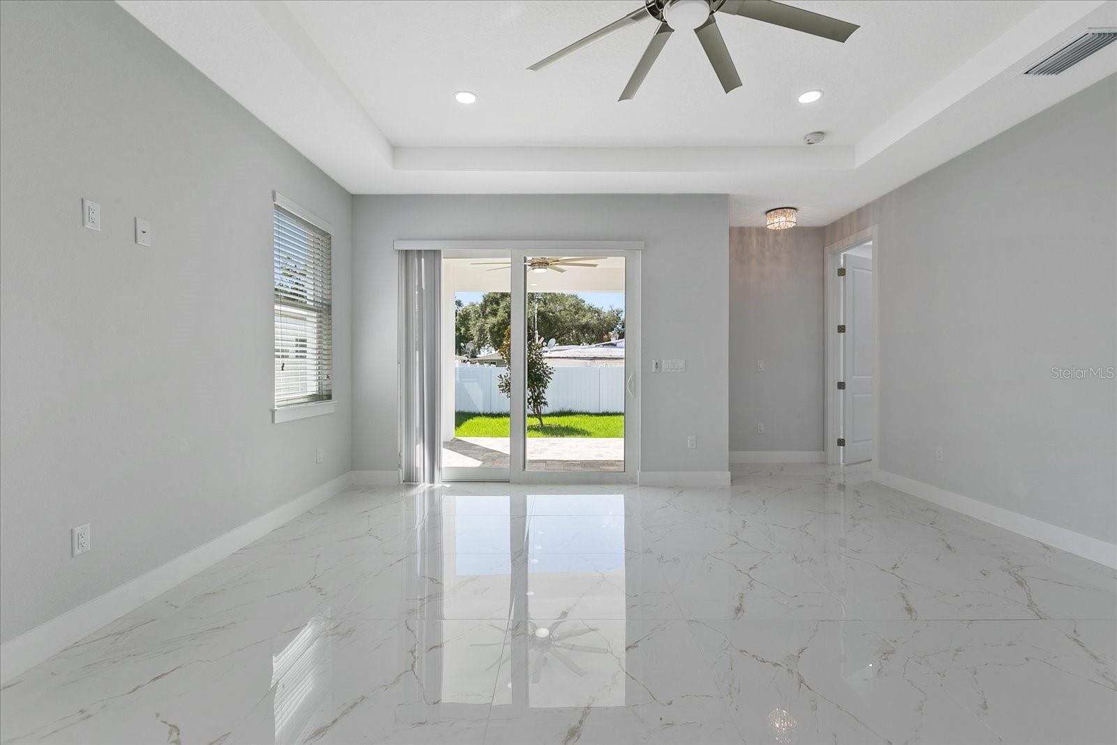 7214 BLOSSOM AVE, TAMPA, FL, 33614