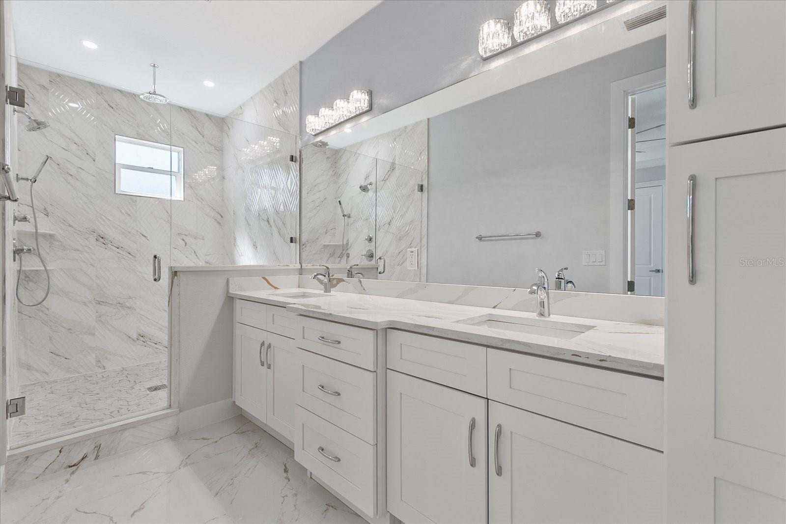 7214 BLOSSOM AVE, TAMPA, FL, 33614