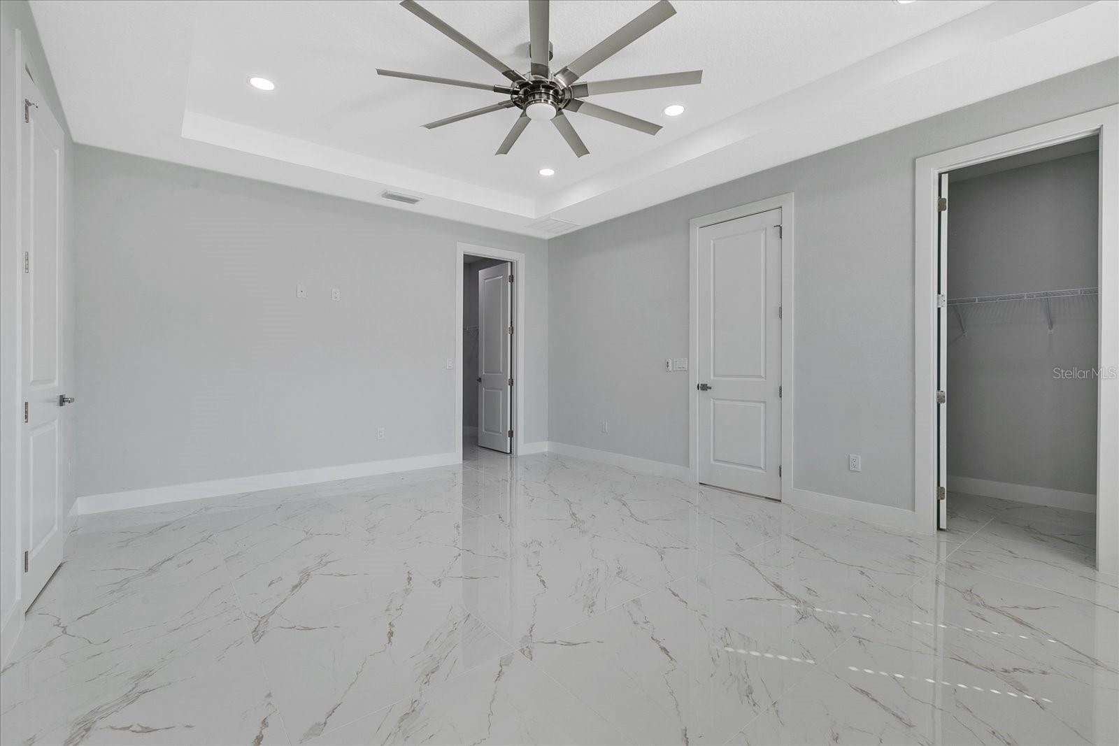 7214 BLOSSOM AVE, TAMPA, FL, 33614