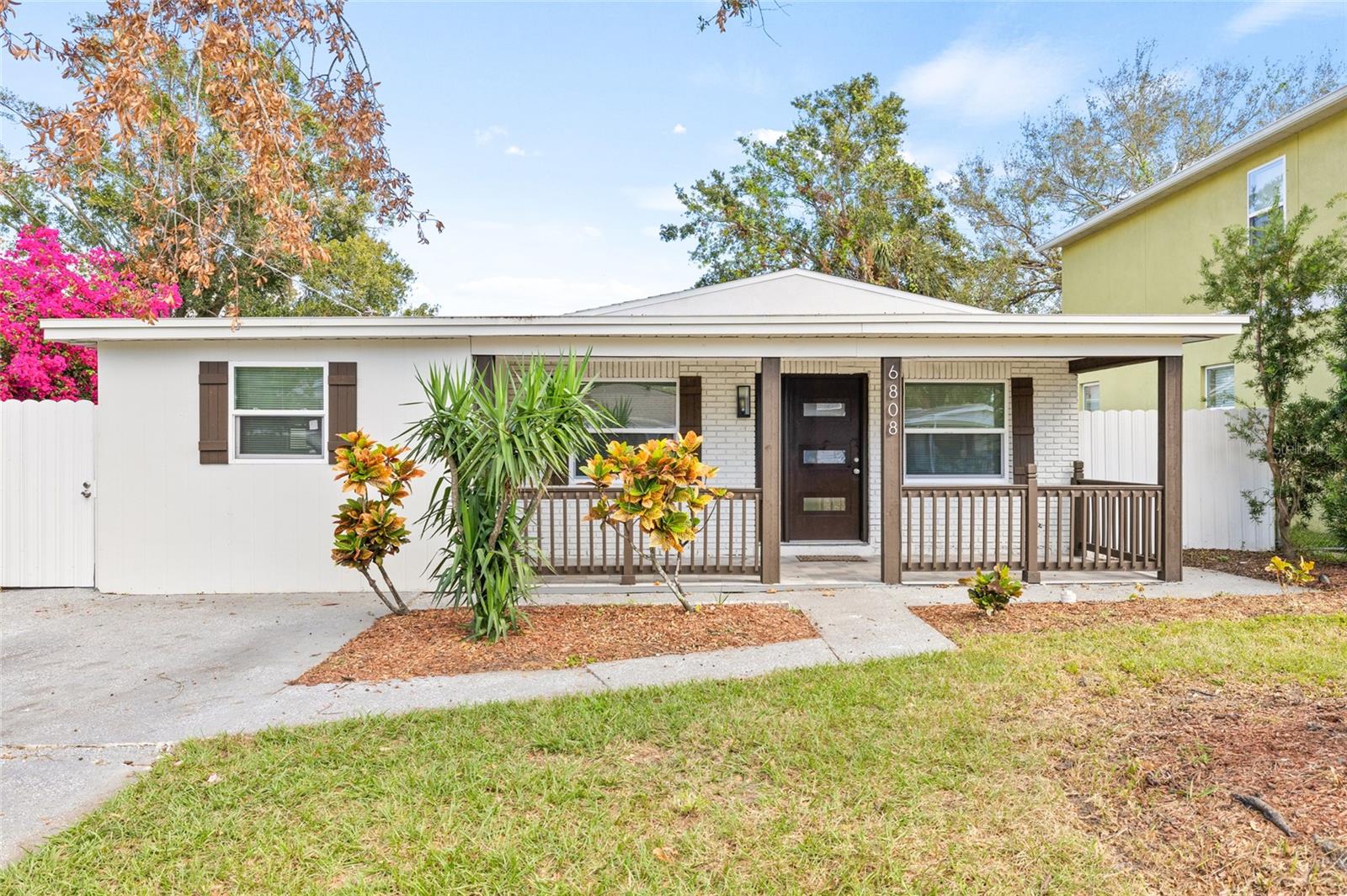 6808 S CORTEZ AVE, TAMPA, FL, 33616