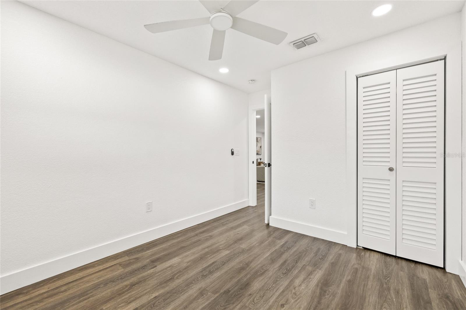 6808 S CORTEZ AVE, TAMPA, FL, 33616