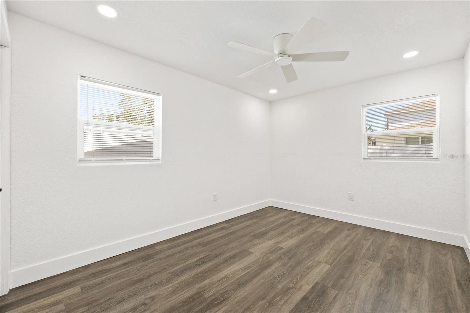 6808 S CORTEZ AVE, TAMPA, FL, 33616