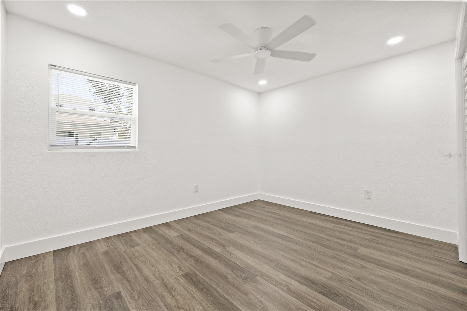 6808 S CORTEZ AVE, TAMPA, FL, 33616