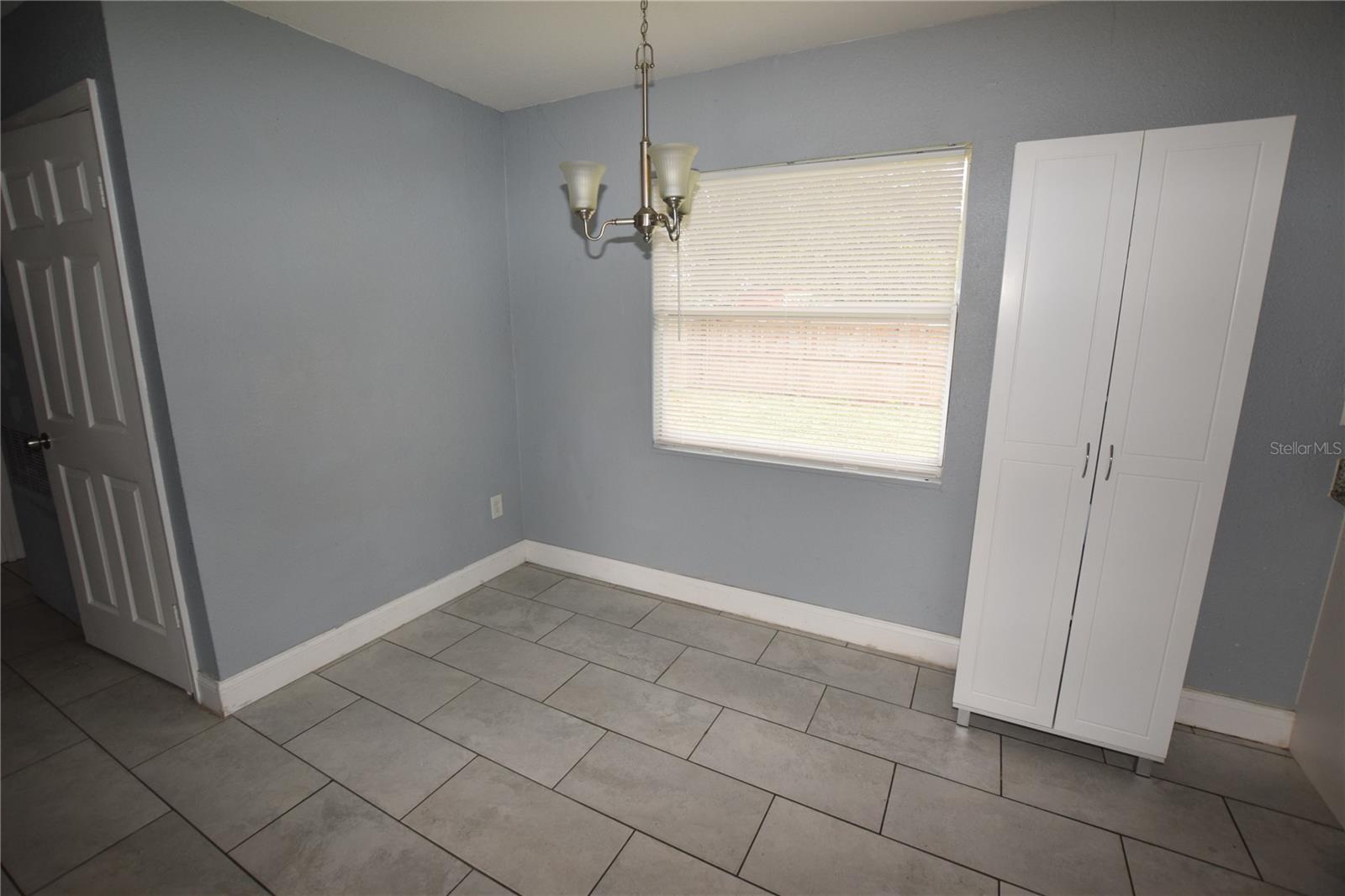 4941 N PINE HILLS RD, ORLANDO, FL, 32808