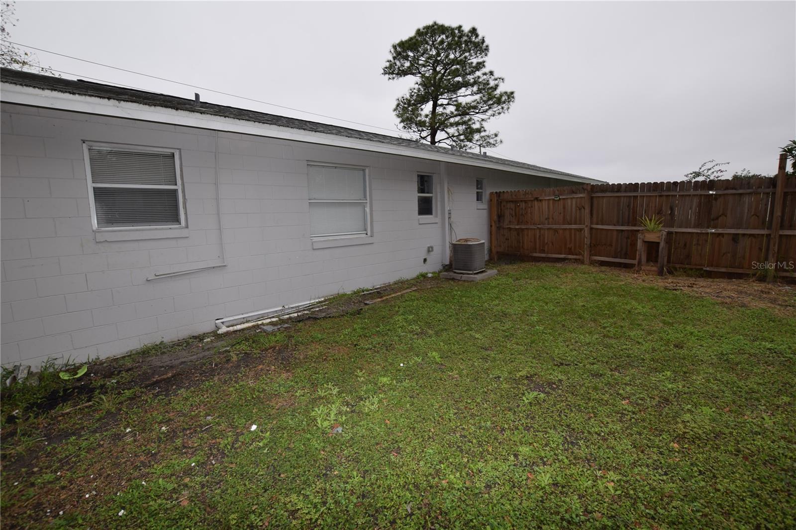 4941 N PINE HILLS RD, ORLANDO, FL, 32808