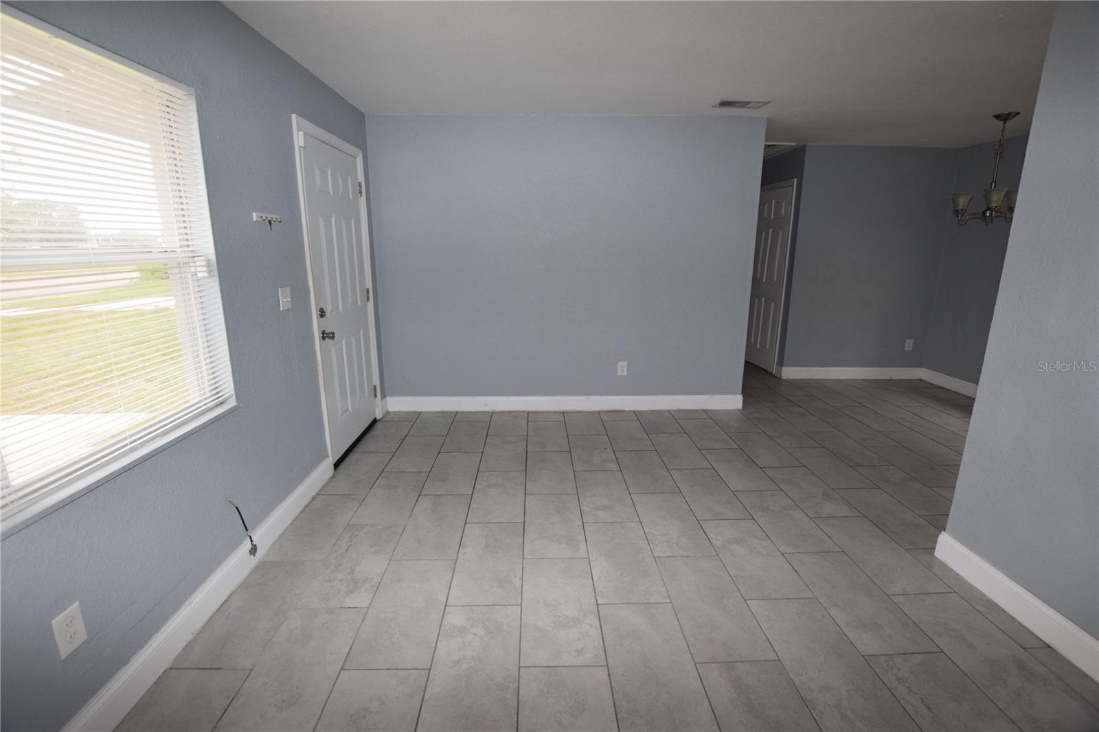 4941 N PINE HILLS RD, ORLANDO, FL, 32808