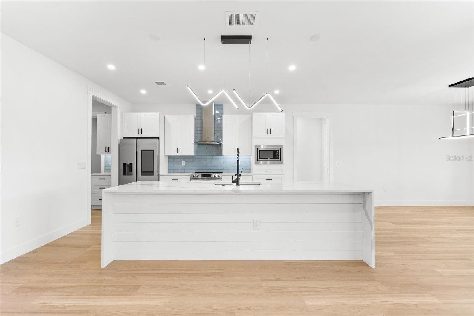 10107 BOYLSTON ST, PORT CHARLOTTE, FL, 33981