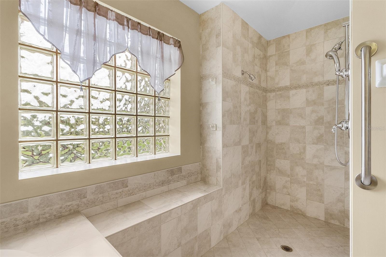 15460 LONGVIEW RD, PORT CHARLOTTE, FL, 33981