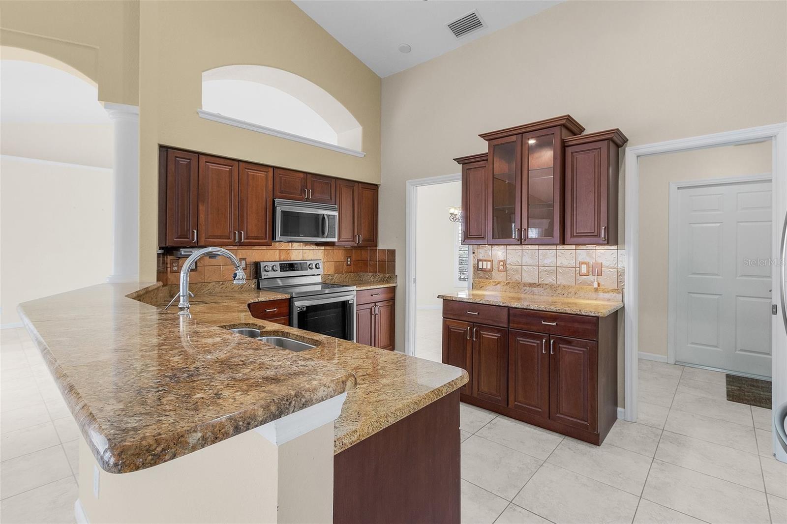 15460 LONGVIEW RD, PORT CHARLOTTE, FL, 33981