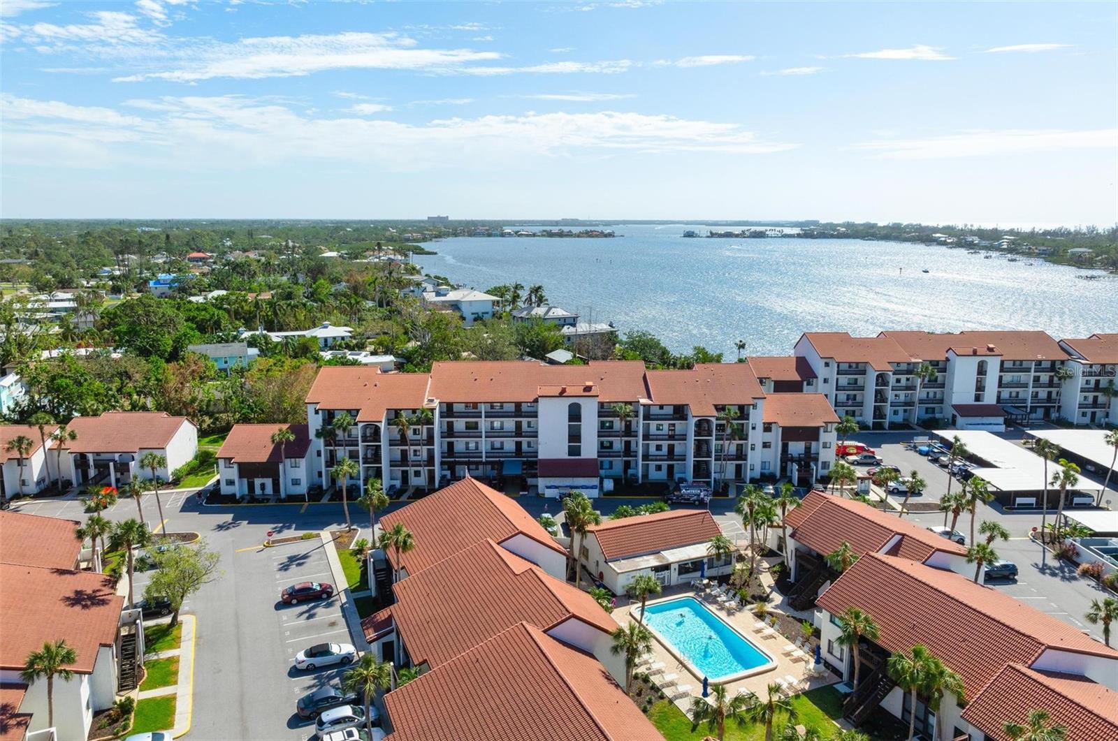 1624 STICKNEY POINT RD #401, SARASOTA, FL, 34231