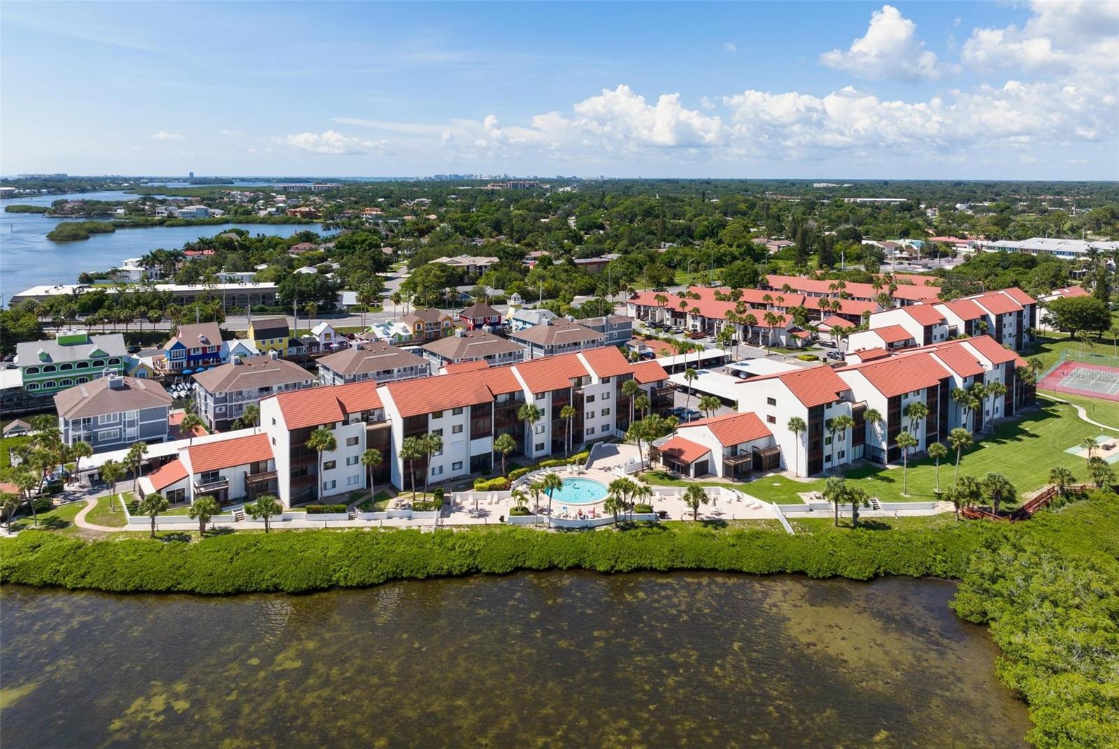 1624 STICKNEY POINT RD #401, SARASOTA, FL, 34231