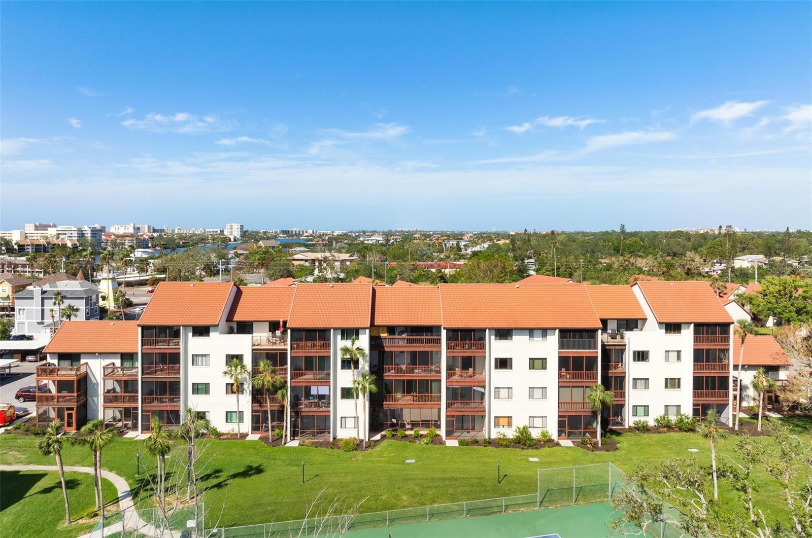 1624 STICKNEY POINT RD #401, SARASOTA, FL, 34231