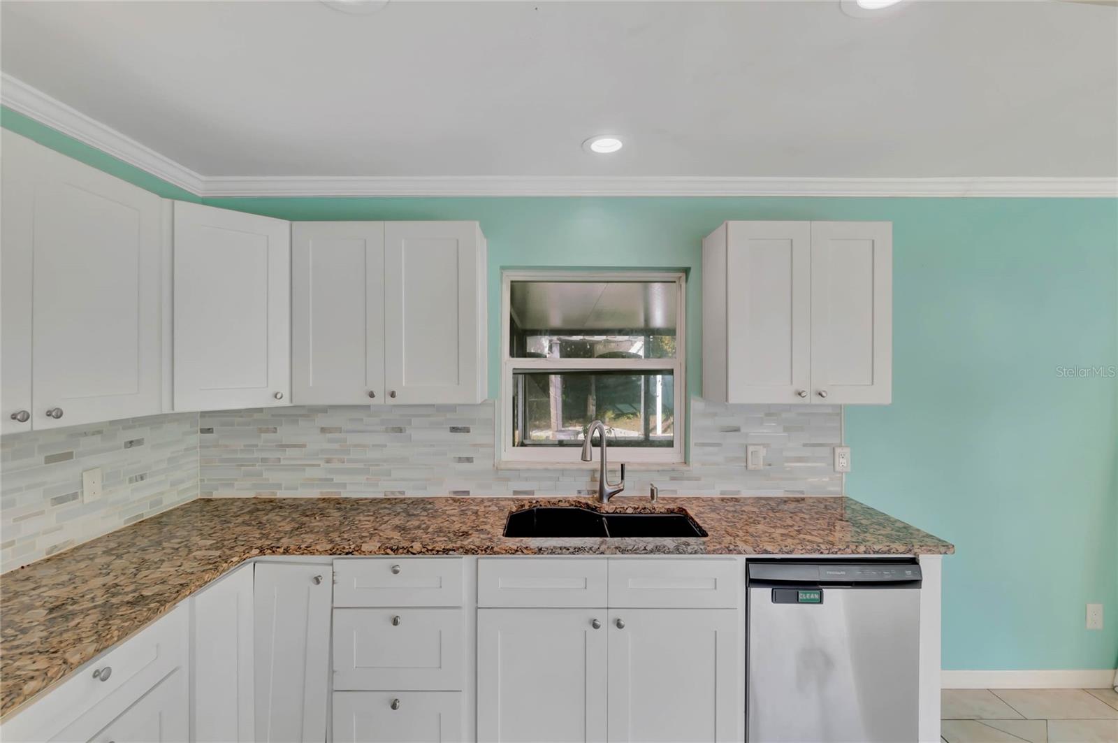 608 GROVEWOOD AVE, SANFORD, FL, 32773