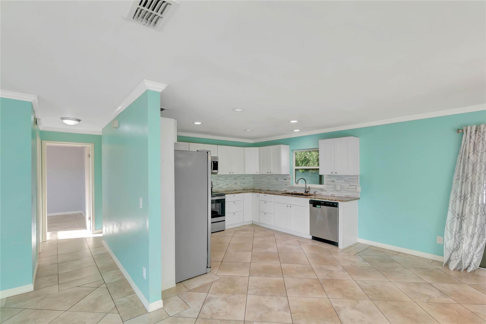 608 GROVEWOOD AVE, SANFORD, FL, 32773