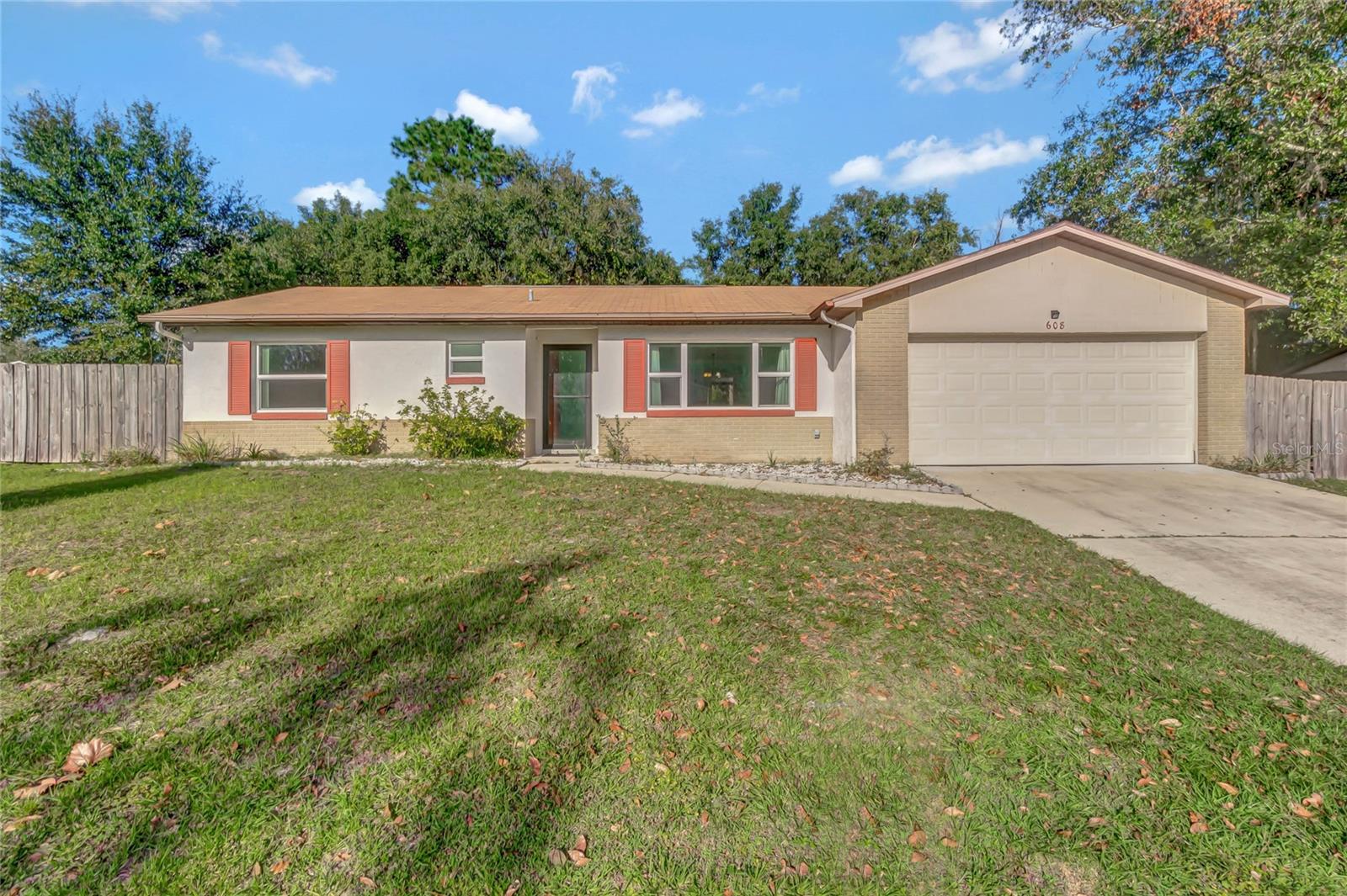 608 GROVEWOOD AVE, SANFORD, FL, 32773