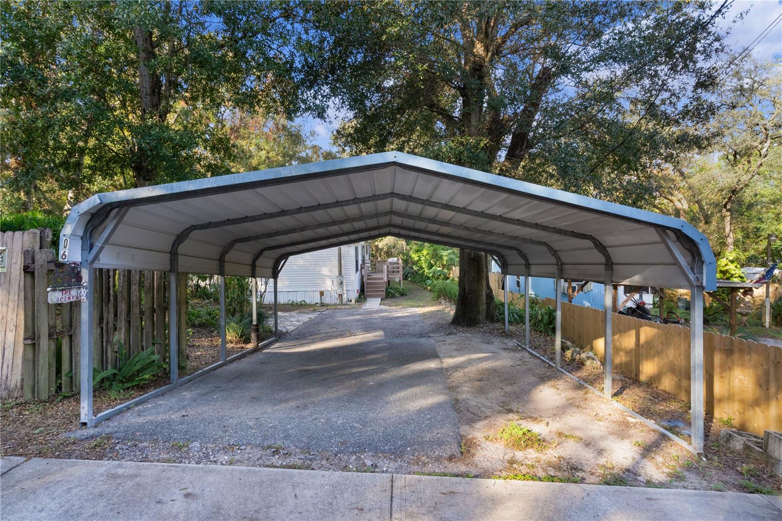 806 SUMMIT ST, LADY LAKE, FL, 32159