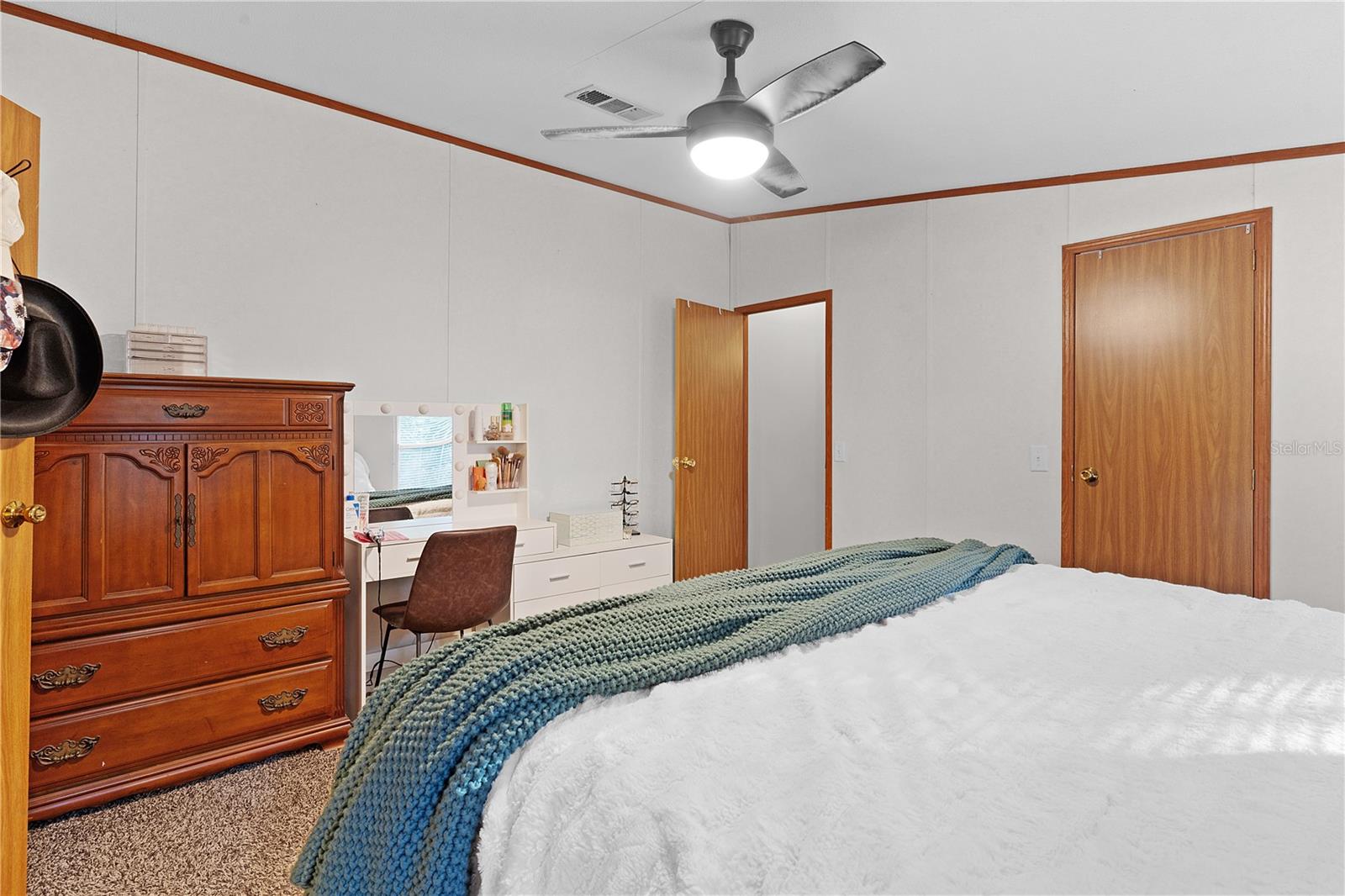 806 SUMMIT ST, LADY LAKE, FL, 32159