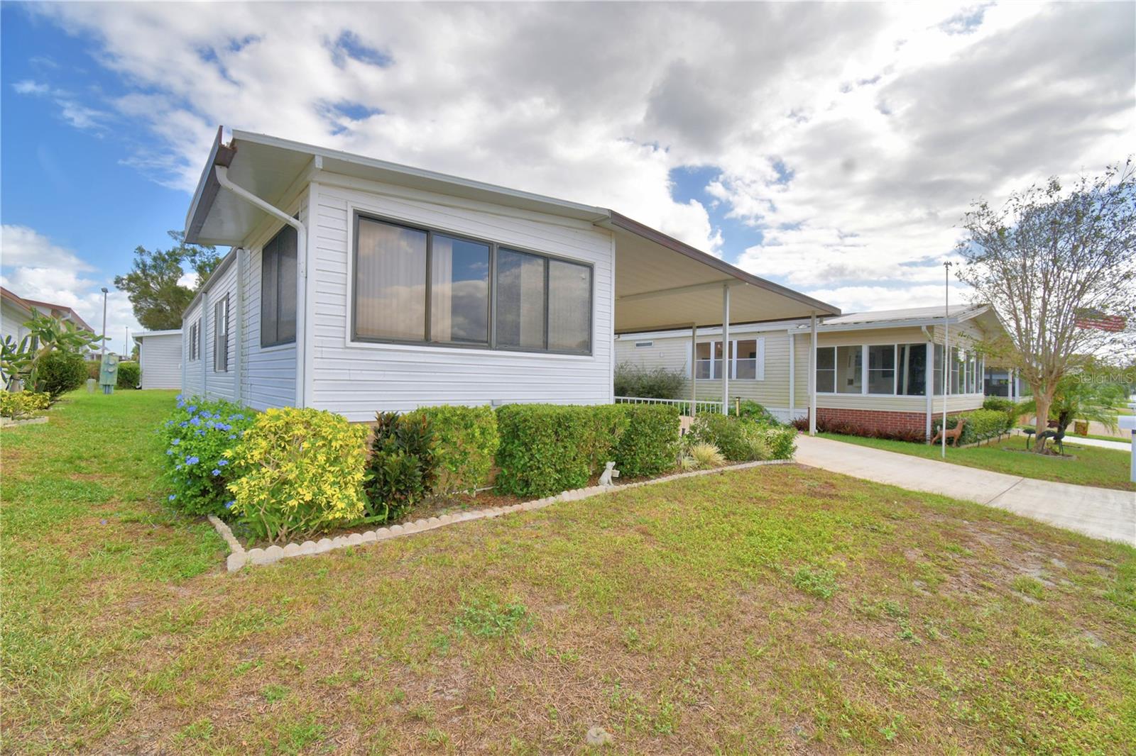 P4932743 Property Photo