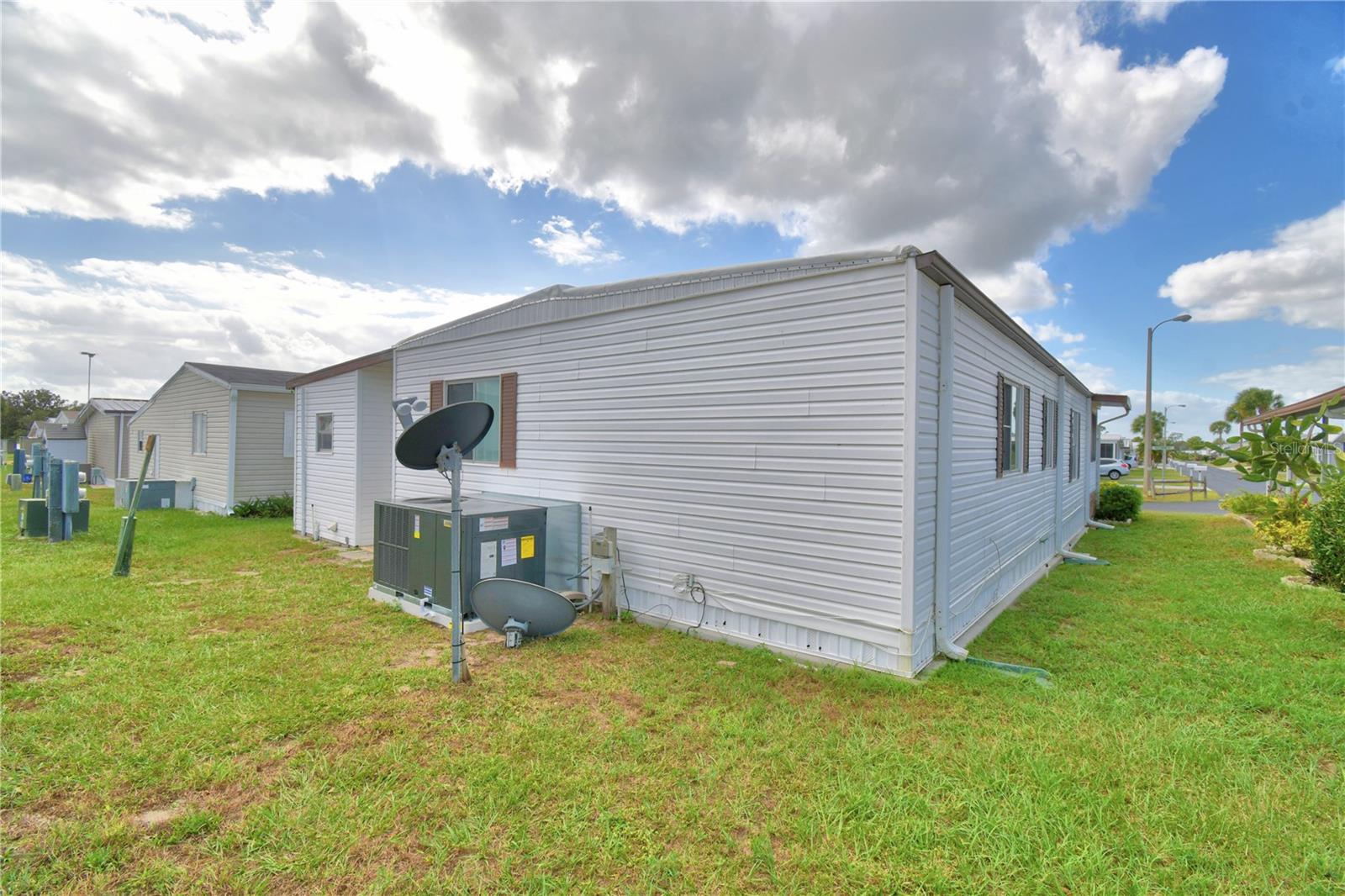 P4932743 Property Photo