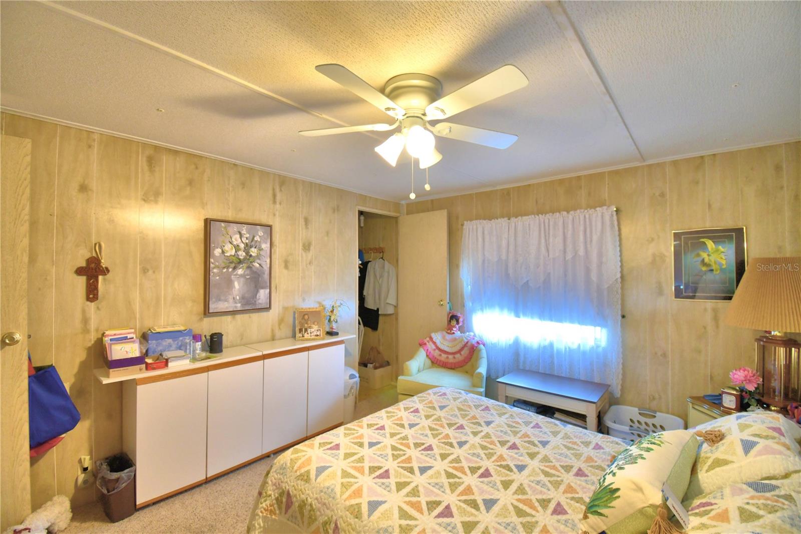 P4932743 Property Photo