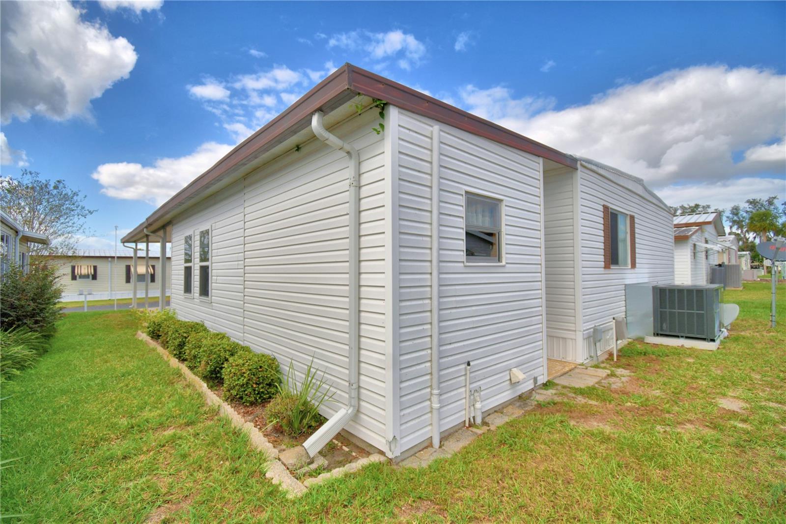 P4932743 Property Photo