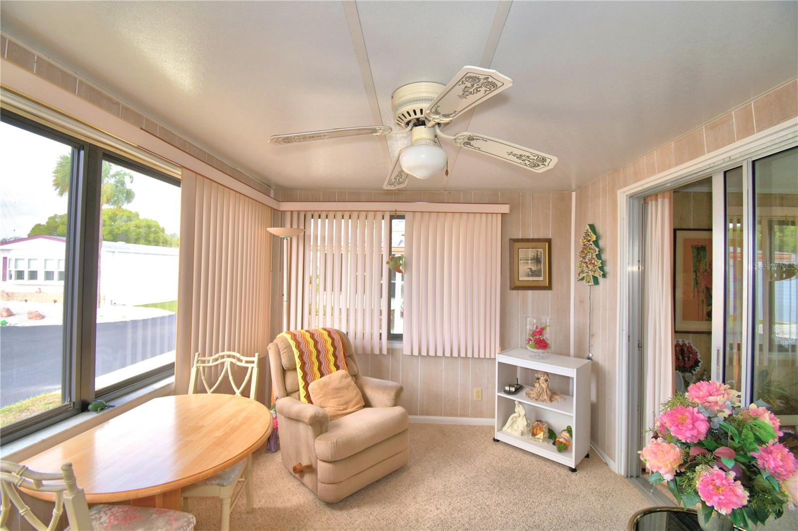 P4932743 Property Photo