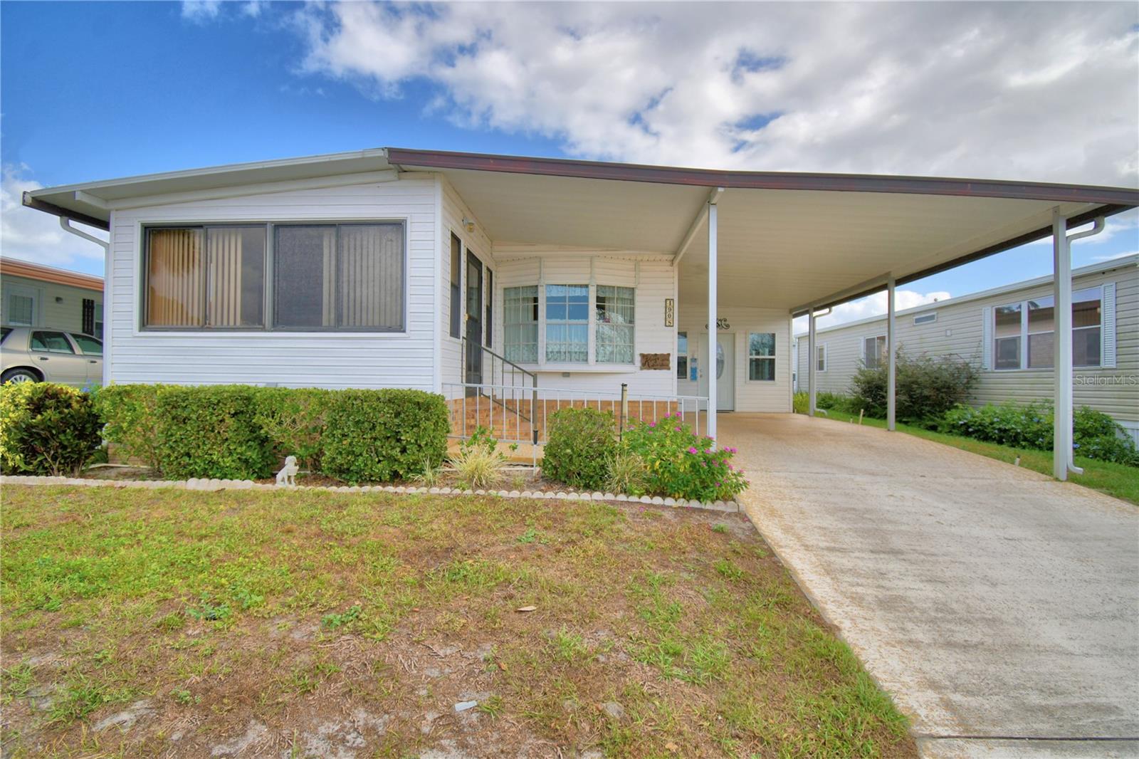 P4932743 Property Photo