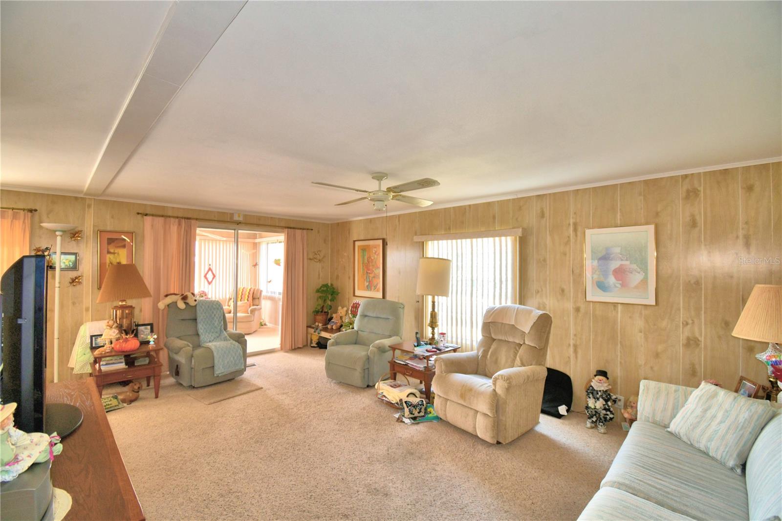 P4932743 Property Photo