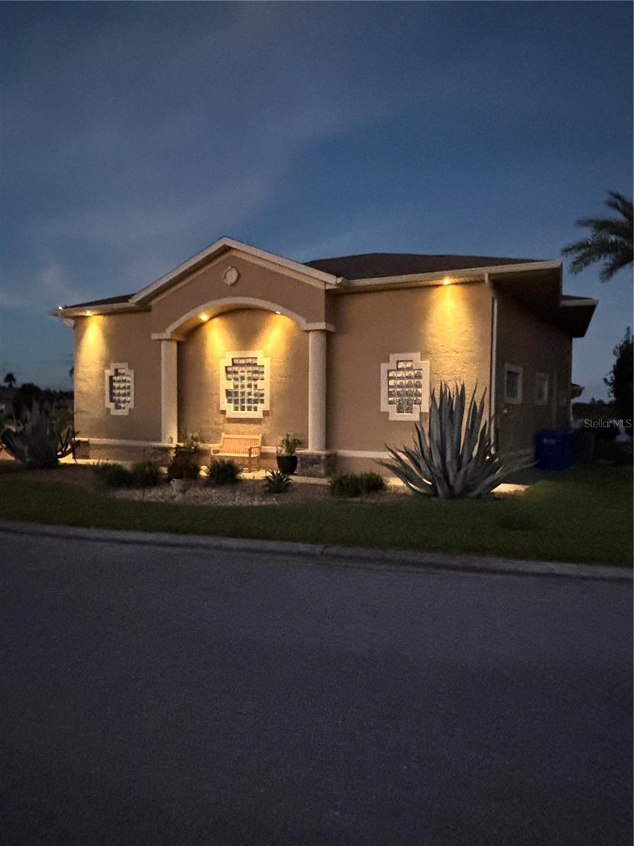 652 MEANDERING WAY, POLK CITY, FL, 33868