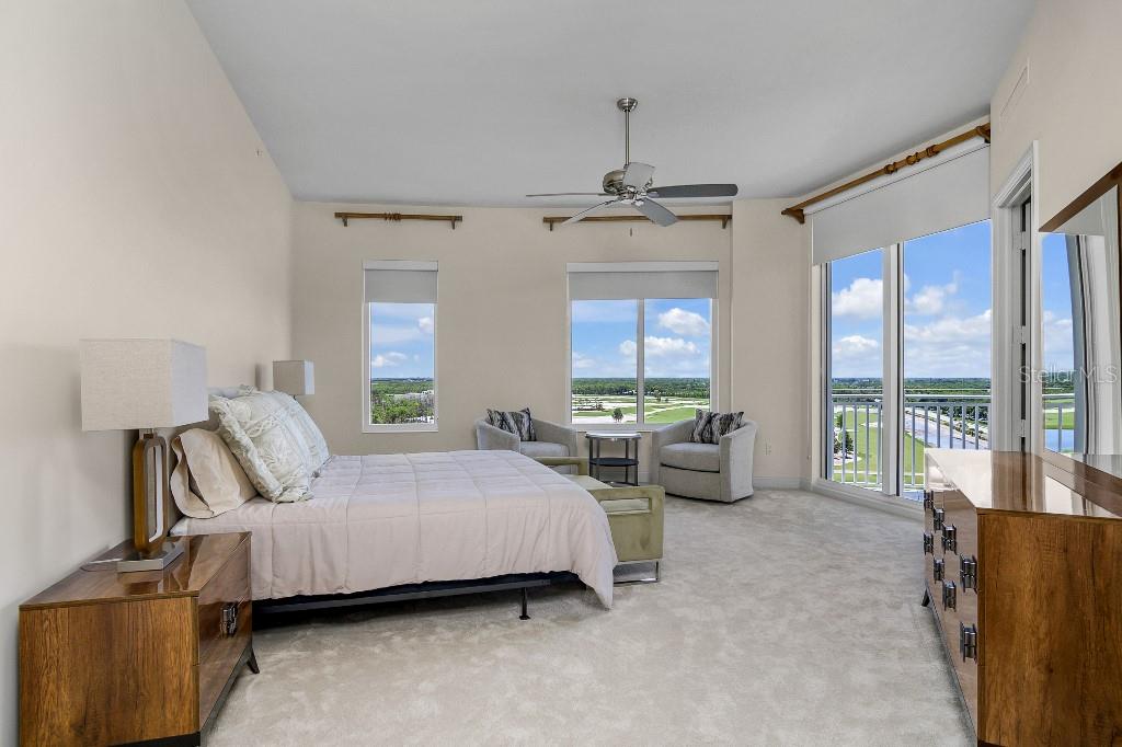 13675 VANDERBILT DR #1105, NAPLES, FL, 34110